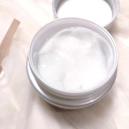 パーフェクトワン 薬用ホワイトニングジェル(医薬部外品)/パーフェクトワン/オールインワン化粧品を使ったクチコミ(3枚目)