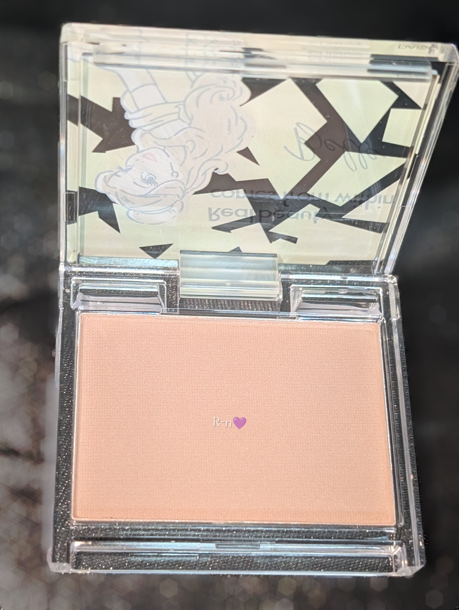 SJ 単色シェーディング/DAISO/シェーディングを使ったクチコミ（2枚目）