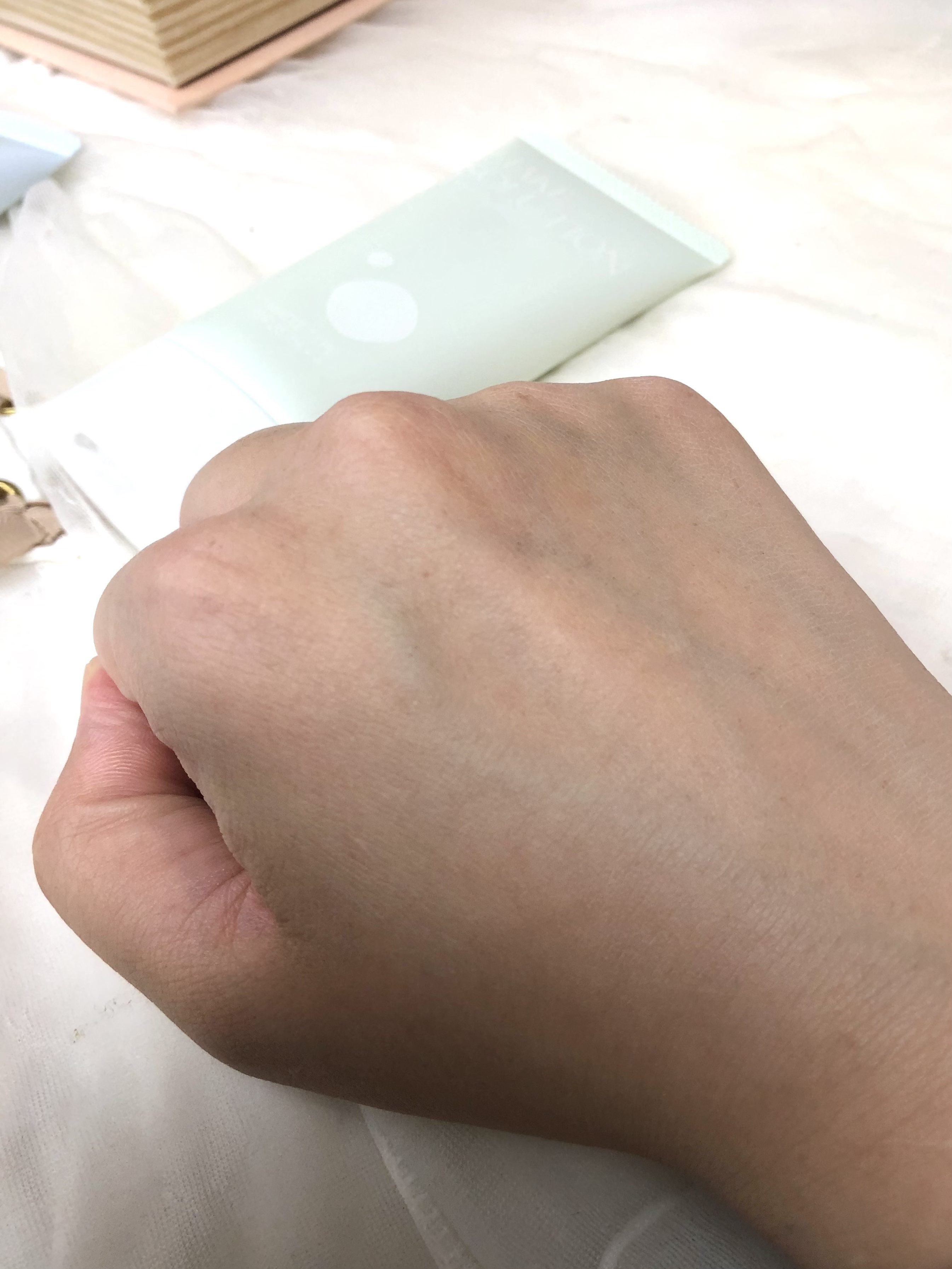 トーンアップクリーム グロウ/メークソリューション/化粧下地を使ったクチコミ（3枚目）