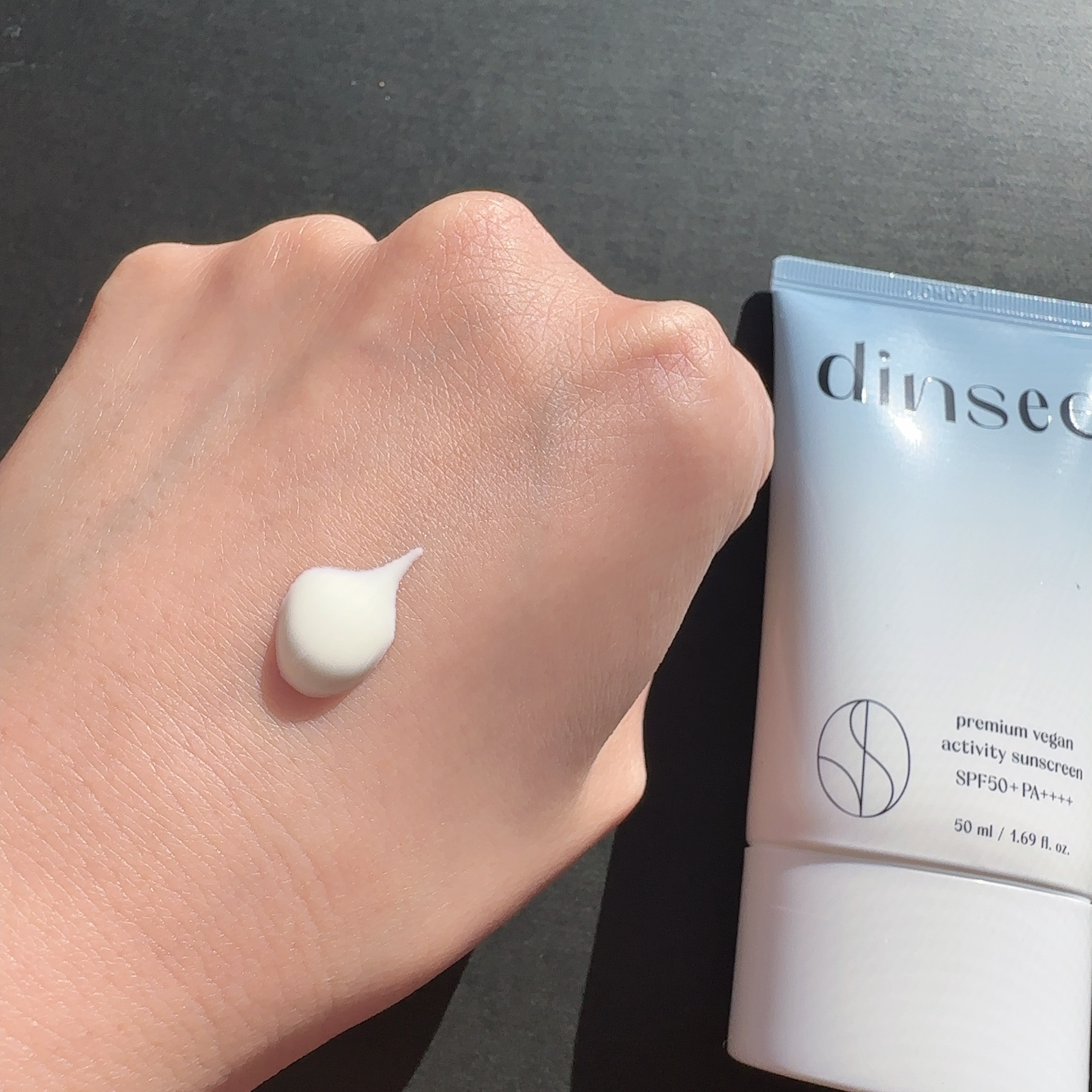 プレミ アムビーガン アクティビティ 日焼け止め SPF50+ PA++++/dinsee/日焼け止め・UVケアを使ったクチコミ（3枚目）