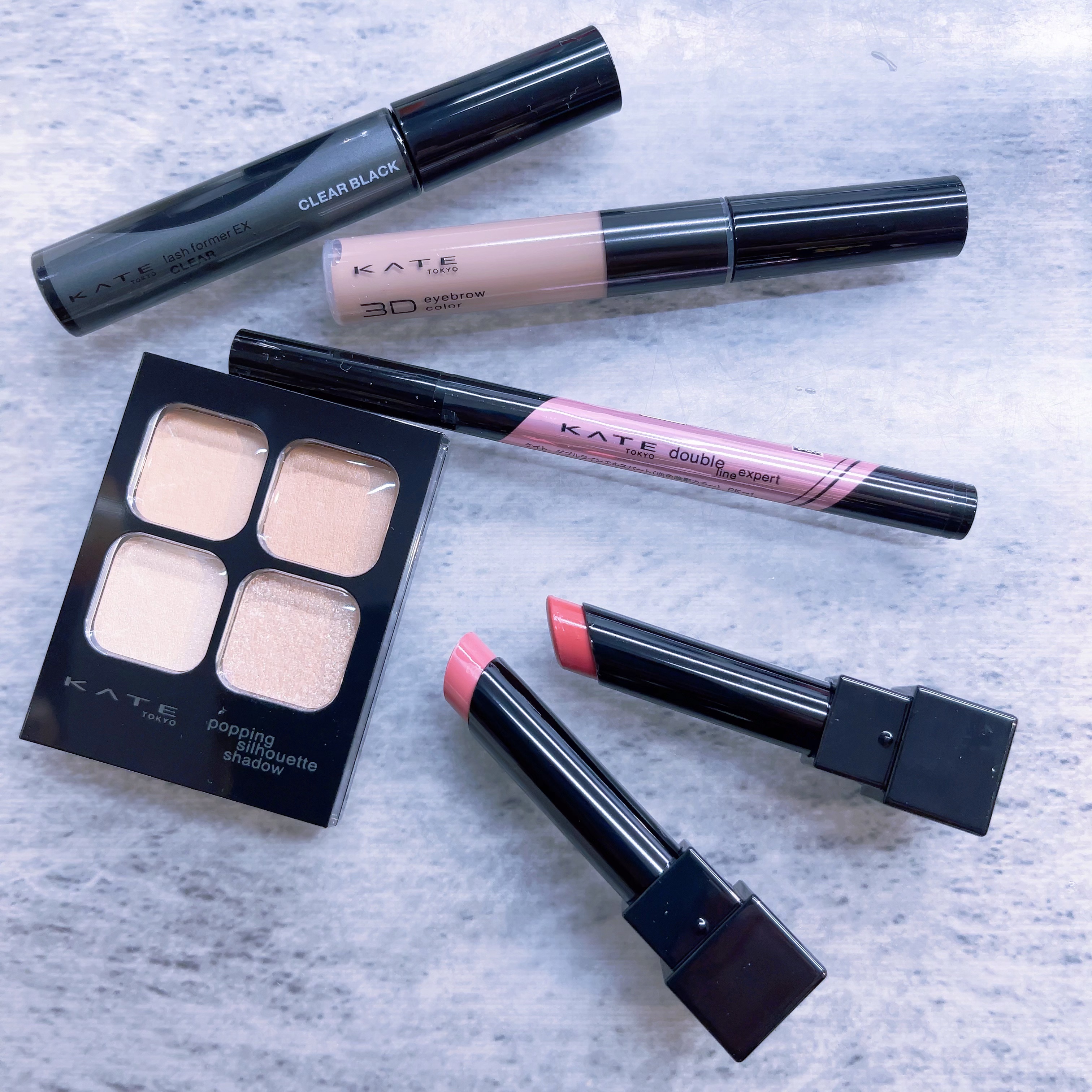 ケイト ポッピングシルエットシャドウ/KATE/アイシャドウパレットを使ったクチコミ（3枚目）