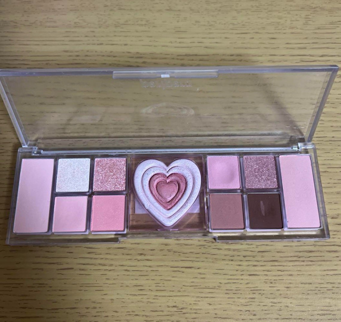 リサ・ラーソン♡クッションファンデマニア on LIPS 「#ペリペラテイクムードライラック#1..」(1枚目)