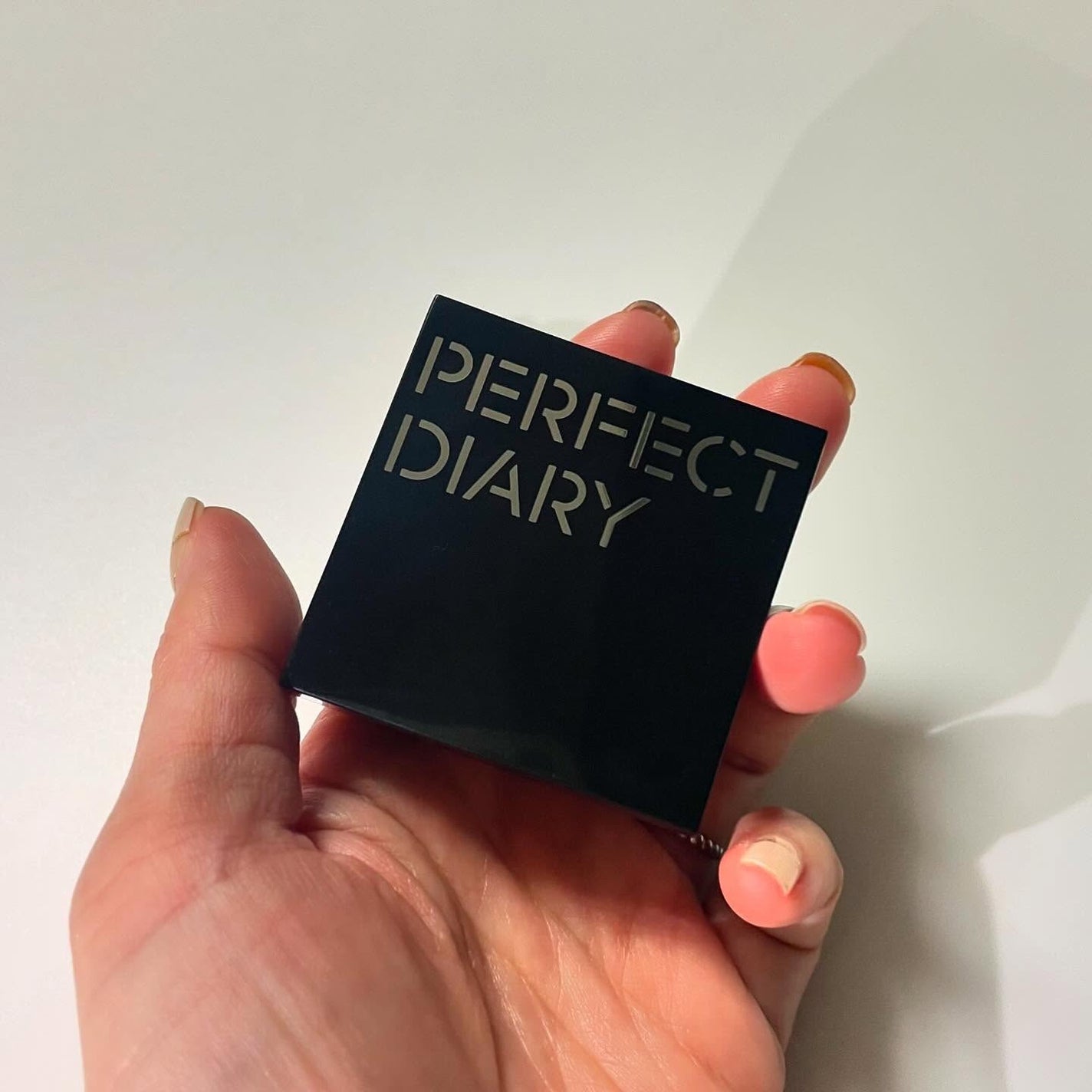 memi /フォロバ on LIPS 「あのPERFECTDIARYバズパウダーからプレスト版登場‼️..」(5枚目)