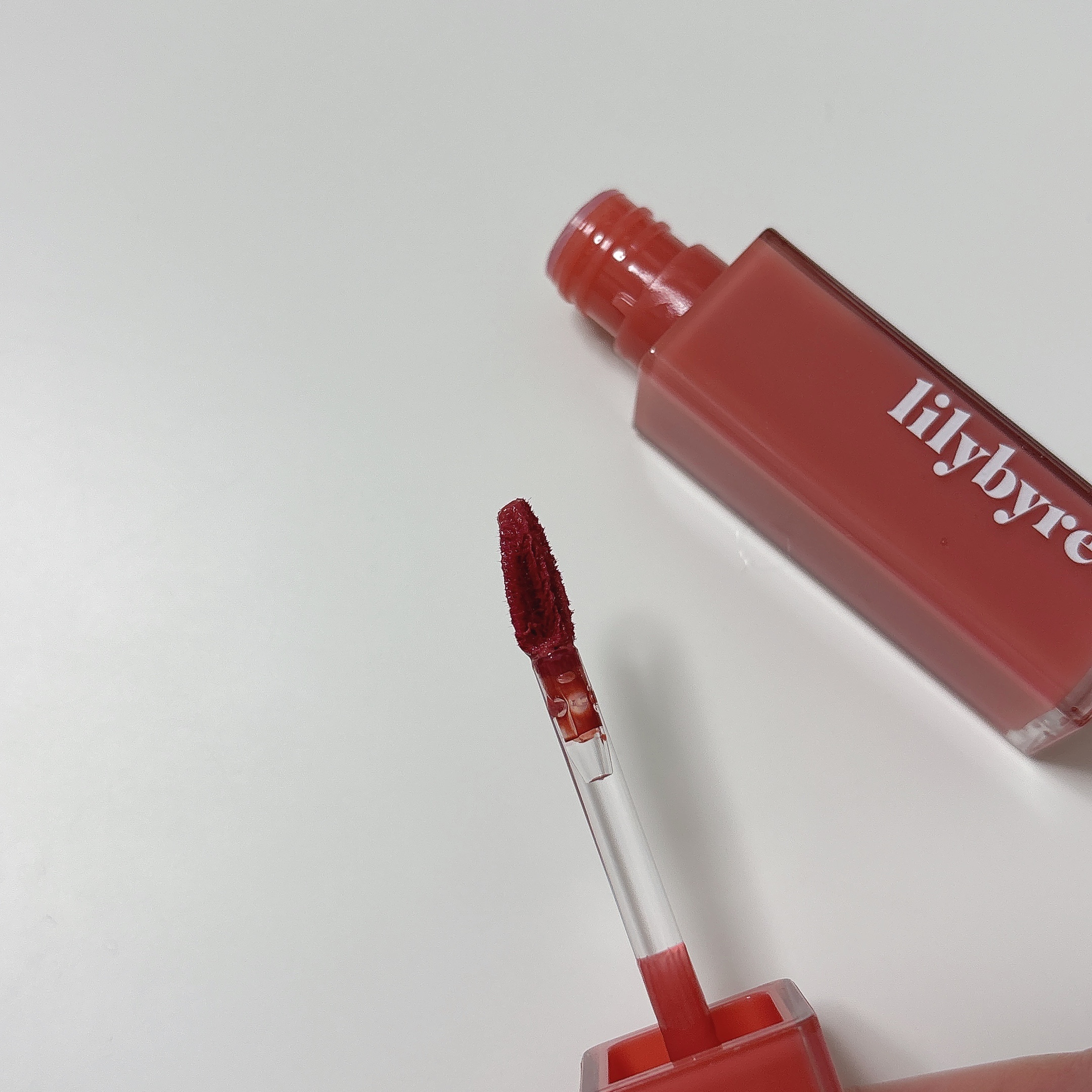 ブラッディライアー コーティングティント/lilybyred/リップティントを使ったクチコミ（2枚目）