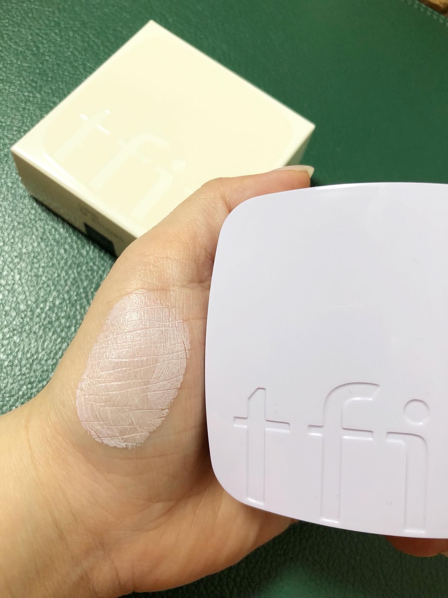 ベースフィットトーンアップサンクッション/TFIT/クッションファンデーションを使ったクチコミ（3枚目）