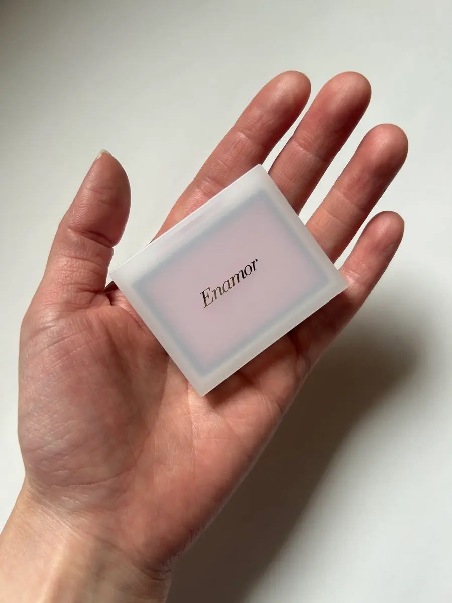 メロウメルティングチーク/Enamor/パウダーチークを使ったクチコミ（1枚目）