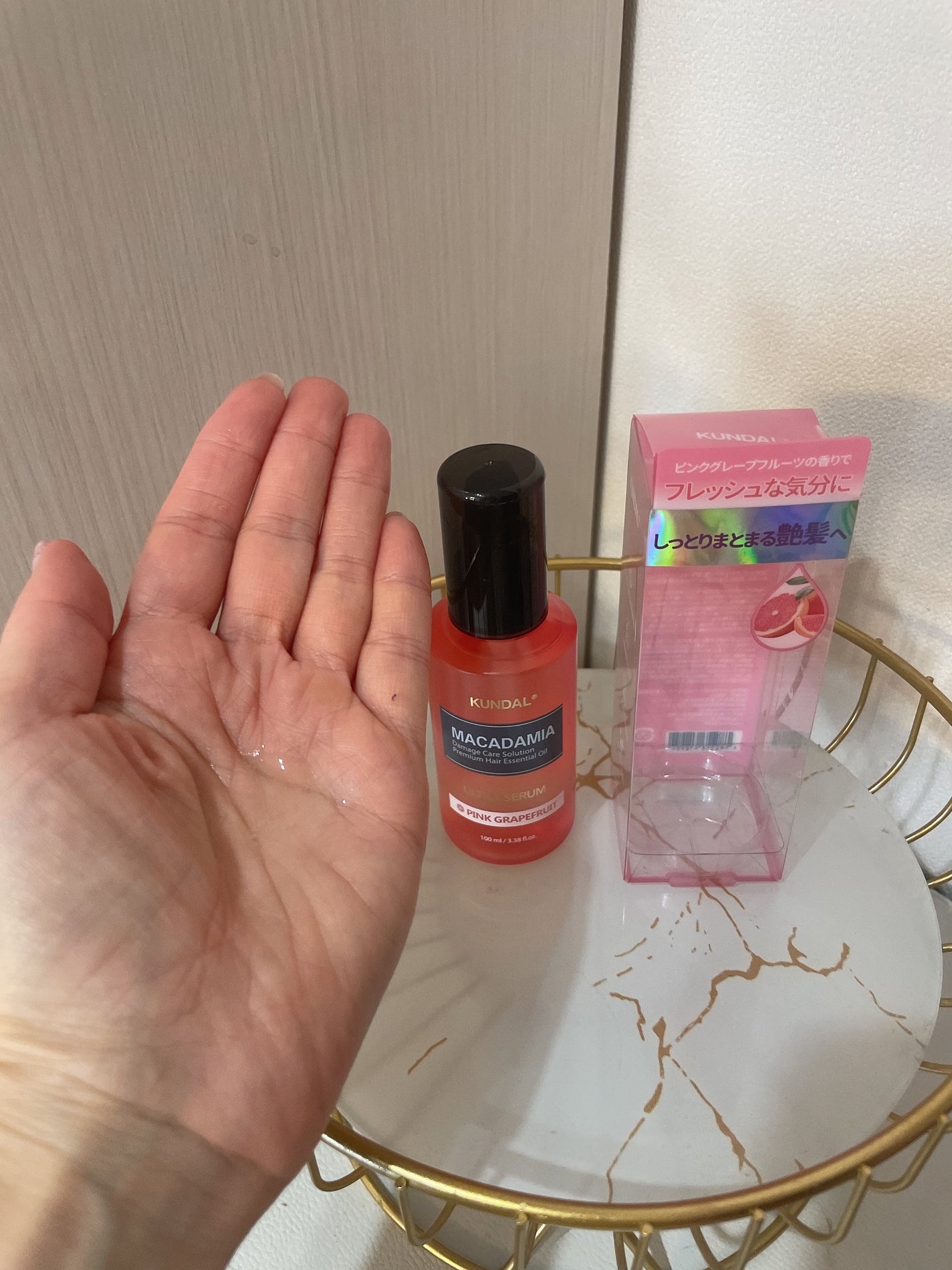 クンダル マカダミア ウルトラヘアセラム /KUNDAL/ヘアオイルを使ったクチコミ(3枚目)