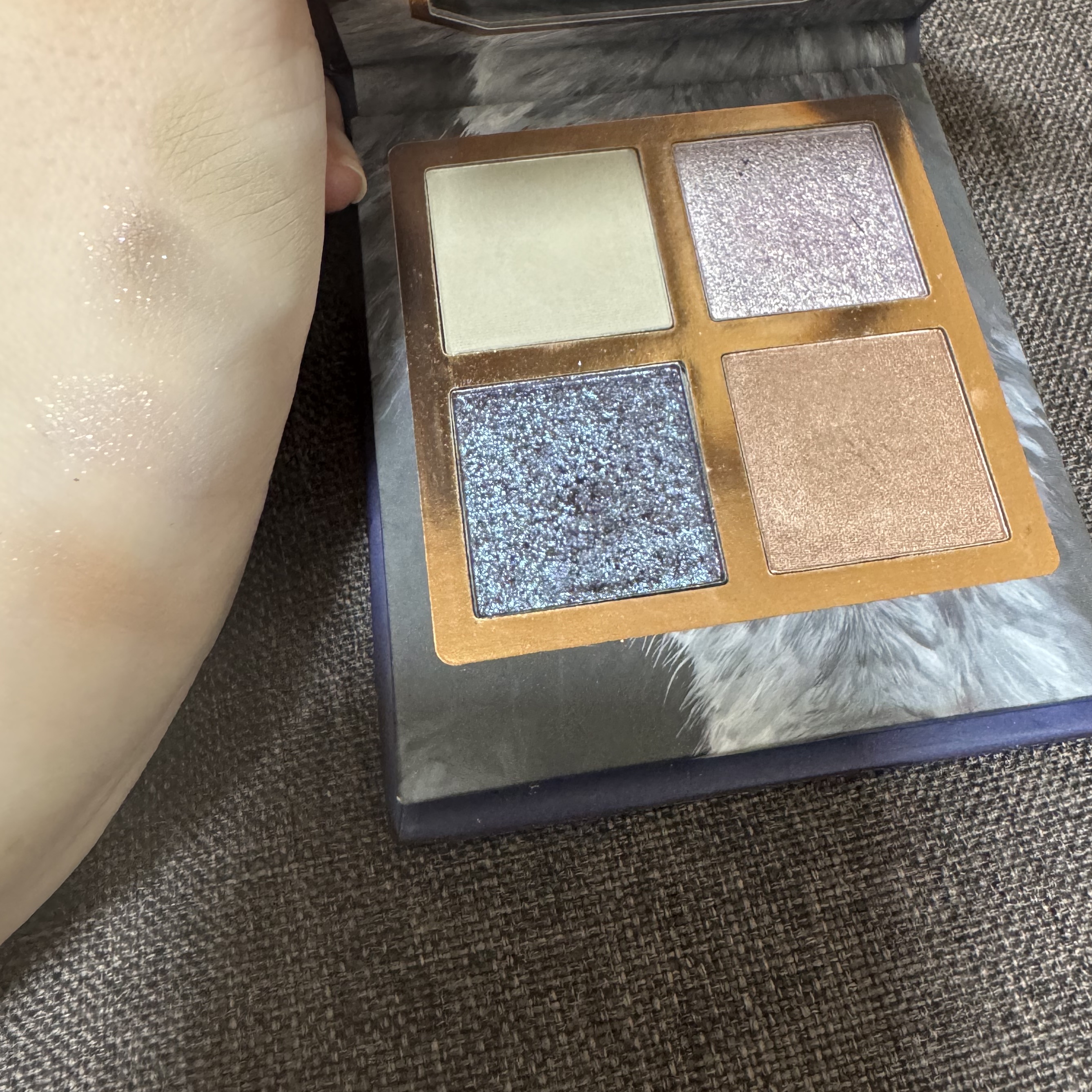 Venus Marble アイシャドウキャットシリーズ ブリティッシュショートヘア/Venus Marble/アイシャドウパレットを使ったクチコミ（2枚目）