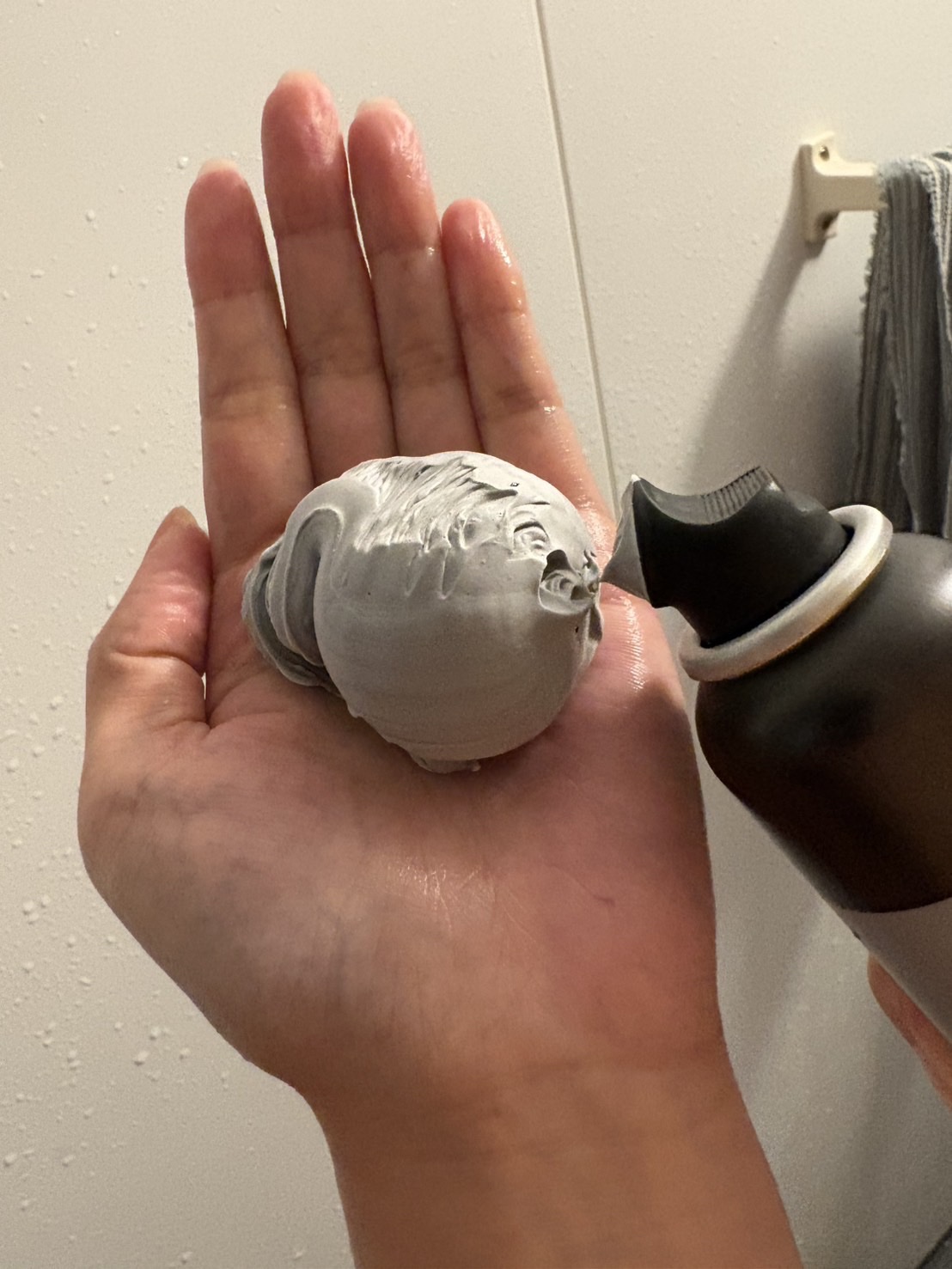 ディズム クリーミーフォームウォッシュ ブラック/DISM/泡洗顔を使ったクチコミ（3枚目）