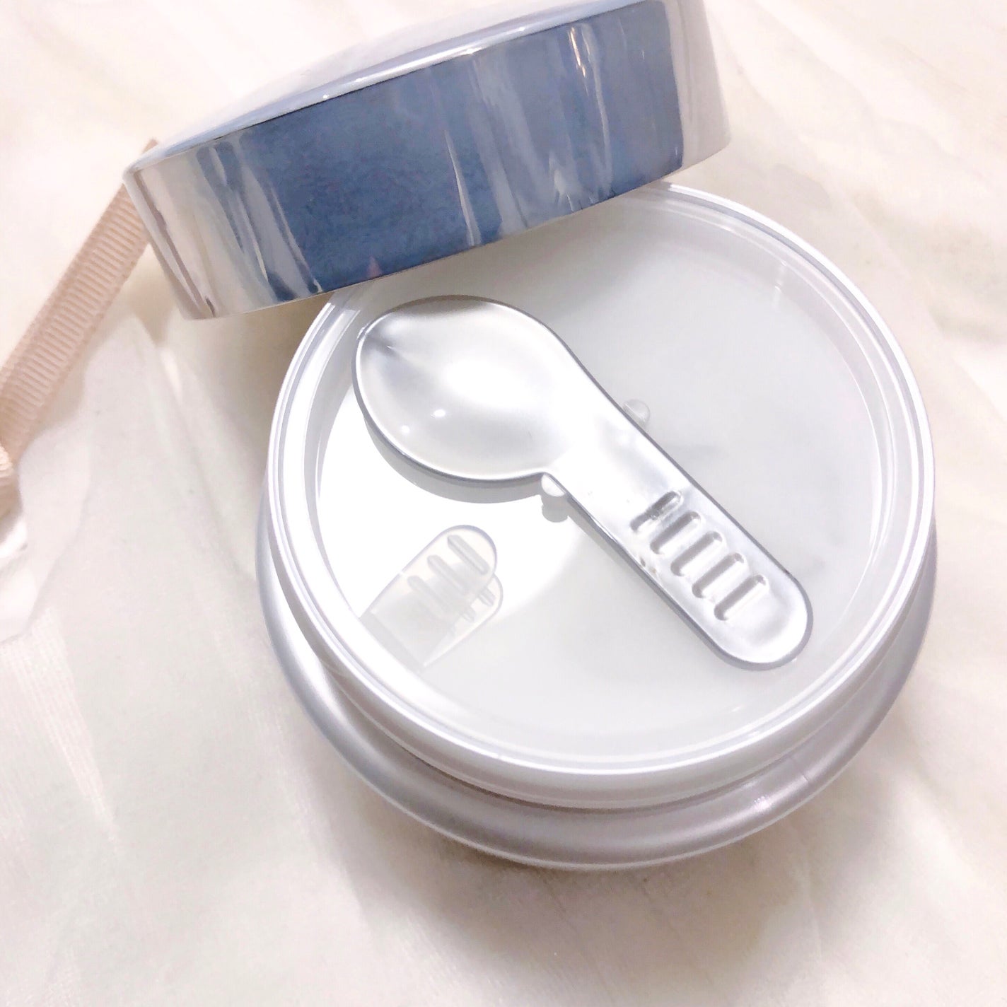 パーフェクトワン 薬用ホワイトニングジェル(医薬部外品)/パーフェクトワン/オールインワン化粧品を使ったクチコミ(4枚目)