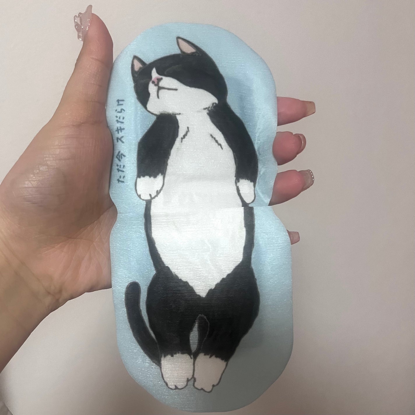 ネコのきもち ホットアイマスク クロのきもち/グローバル プロダクト プランニング/ホットアイマスクを使ったクチコミ(2枚目)