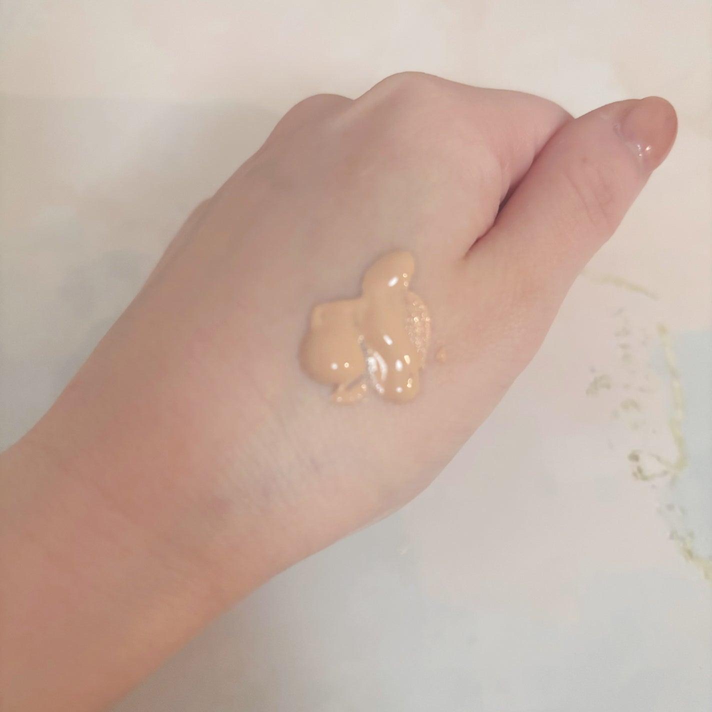 エッセンスリキッド EX/マキアージュ/リキッドファンデーションを使ったクチコミ(2枚目)