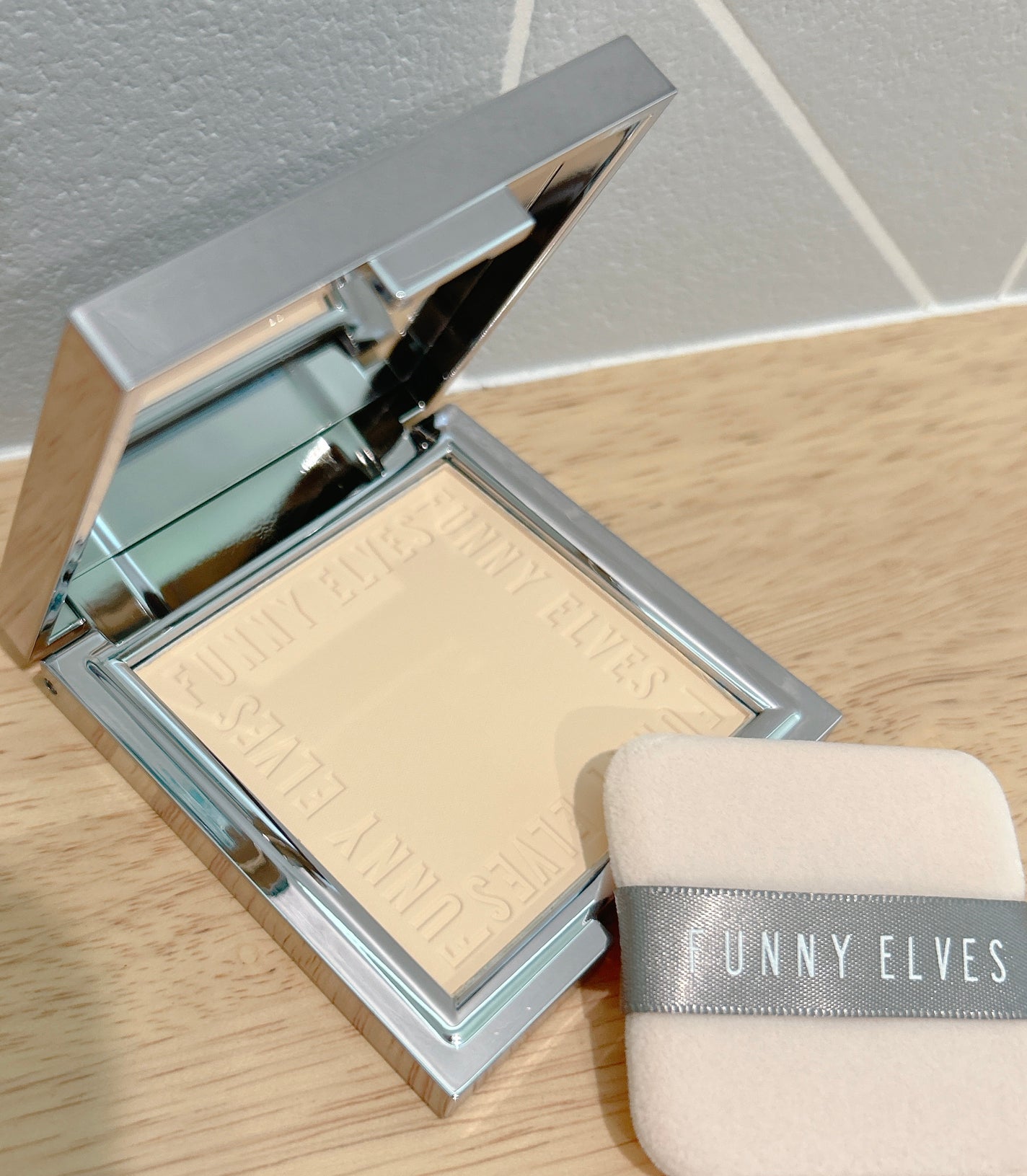 ソフトマットプレストパウダー/FUNNY ELVES方里/プレストパウダーを使ったクチコミ(2枚目)