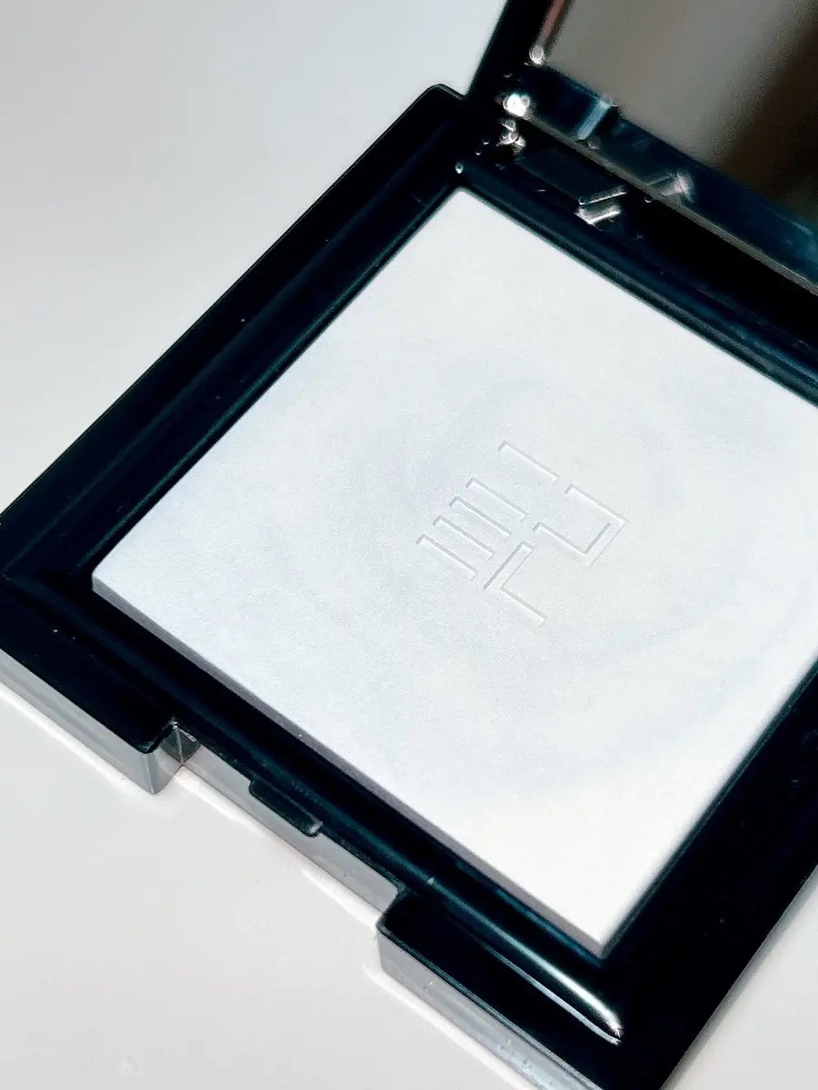 トランスルーシェントブルーリング ルースパウダー(N)/PERFECT DIARY/ルースパウダーを使ったクチコミ（3枚目）