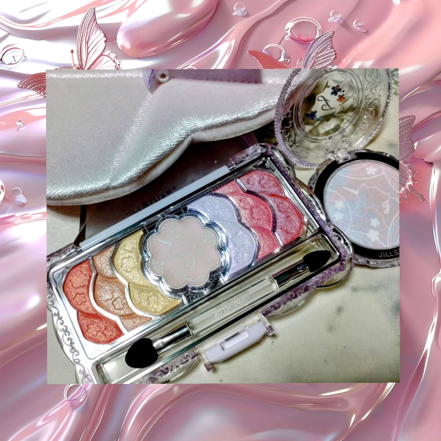 ジル・スチュアート　ユニコーンユートピアコレクション

ブルームクチュールEYES　ユニコーンユートピア
多分、右側ゎブルベ、左側ゎイエベ向きと使いやすいパレットになっているのでは🤔ミラー付き。

メルティシマーブラッシュユニコーンユート