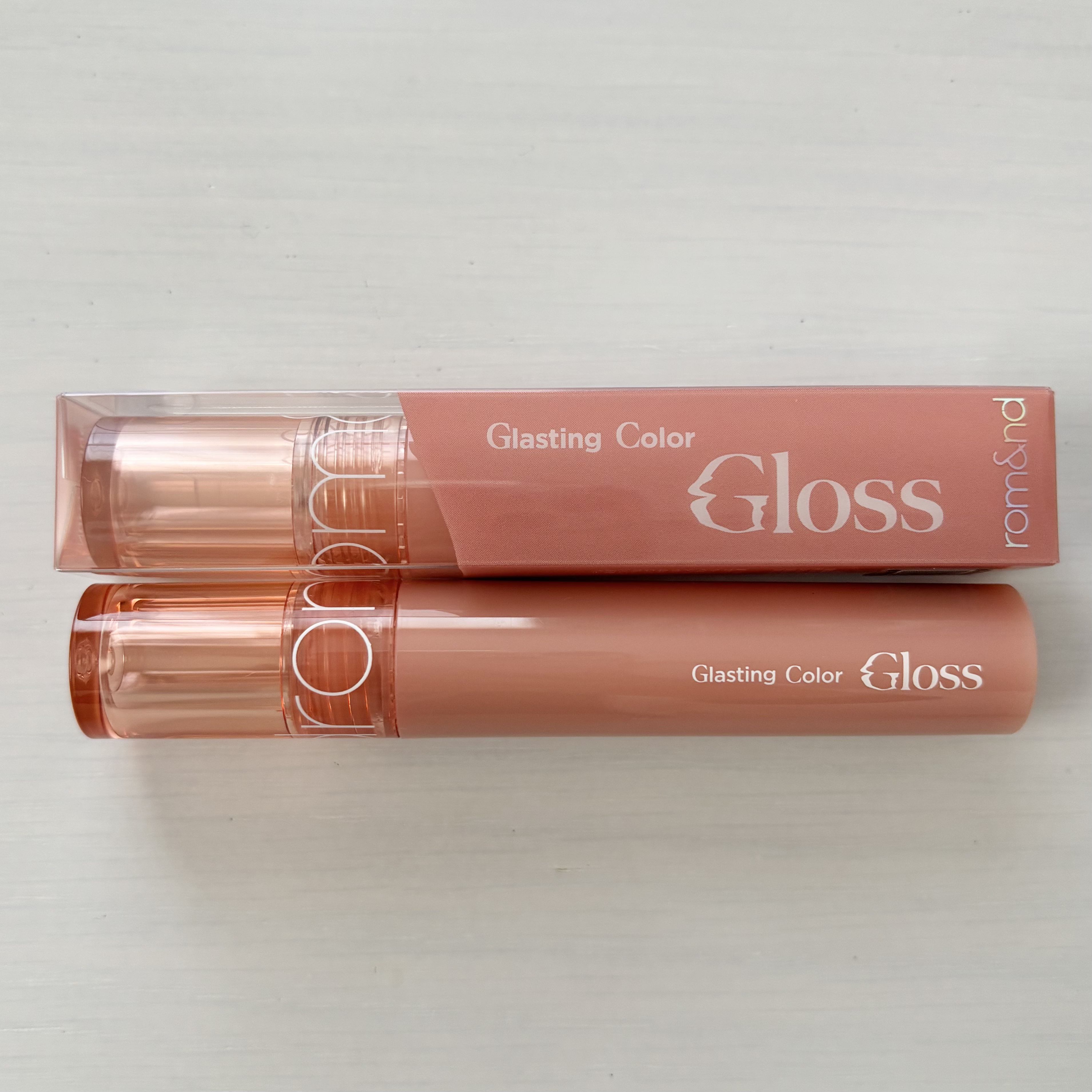 グラスティングカラーグロス/rom&nd/リップグロスを使ったクチコミ（3枚目）