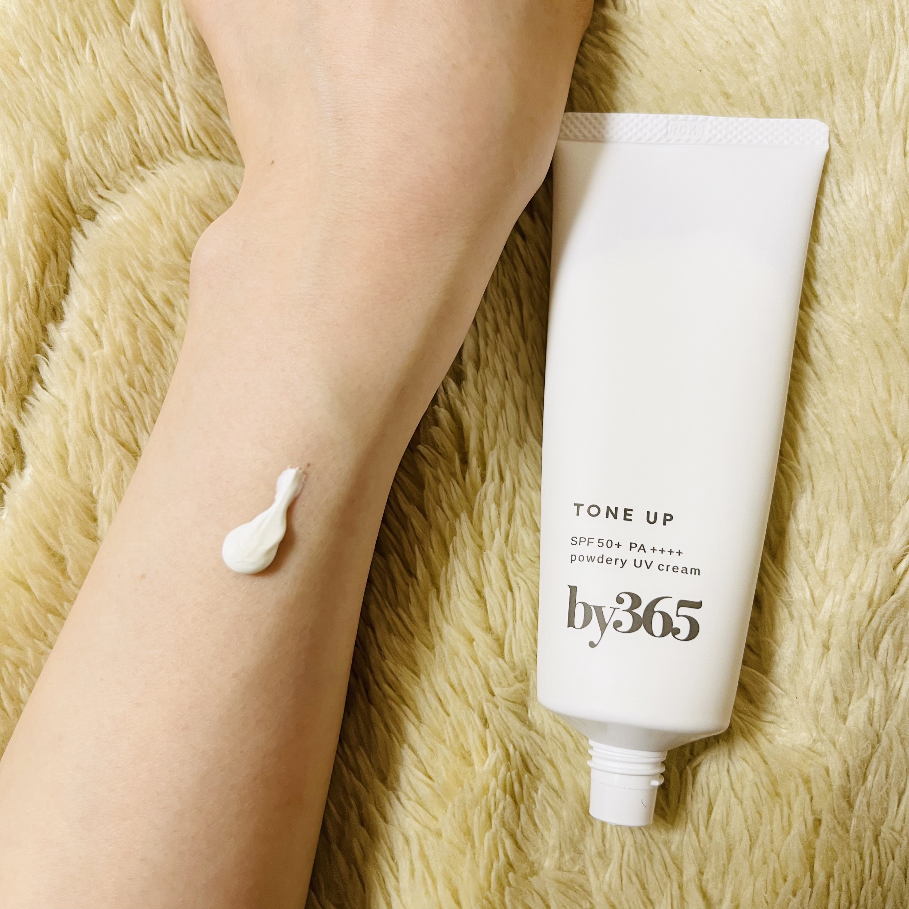 by365 パウダリーUVクリーム トーンアップ/ナリスアップ/日焼け止め・UVケアを使ったクチコミ（2枚目）