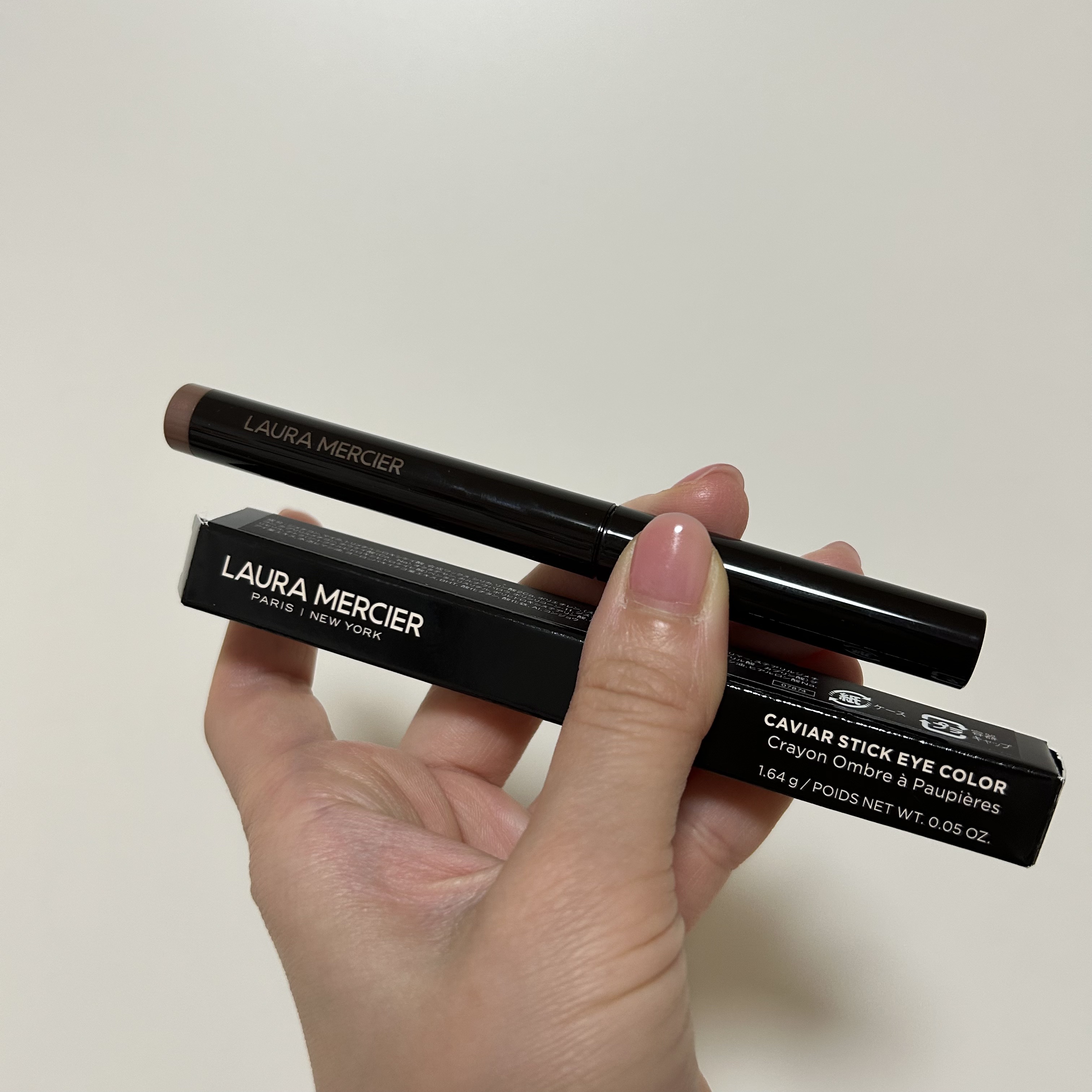 キャビア スティック アイカラー N S09/ローラ メルシエ/スティックアイシャドウを使ったクチコミ（1枚目）