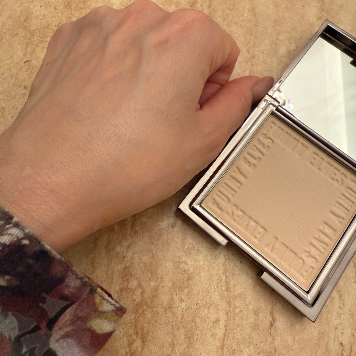 ソフトマットプレストパウダー/FUNNY ELVES方里/プレストパウダーを使ったクチコミ(3枚目)