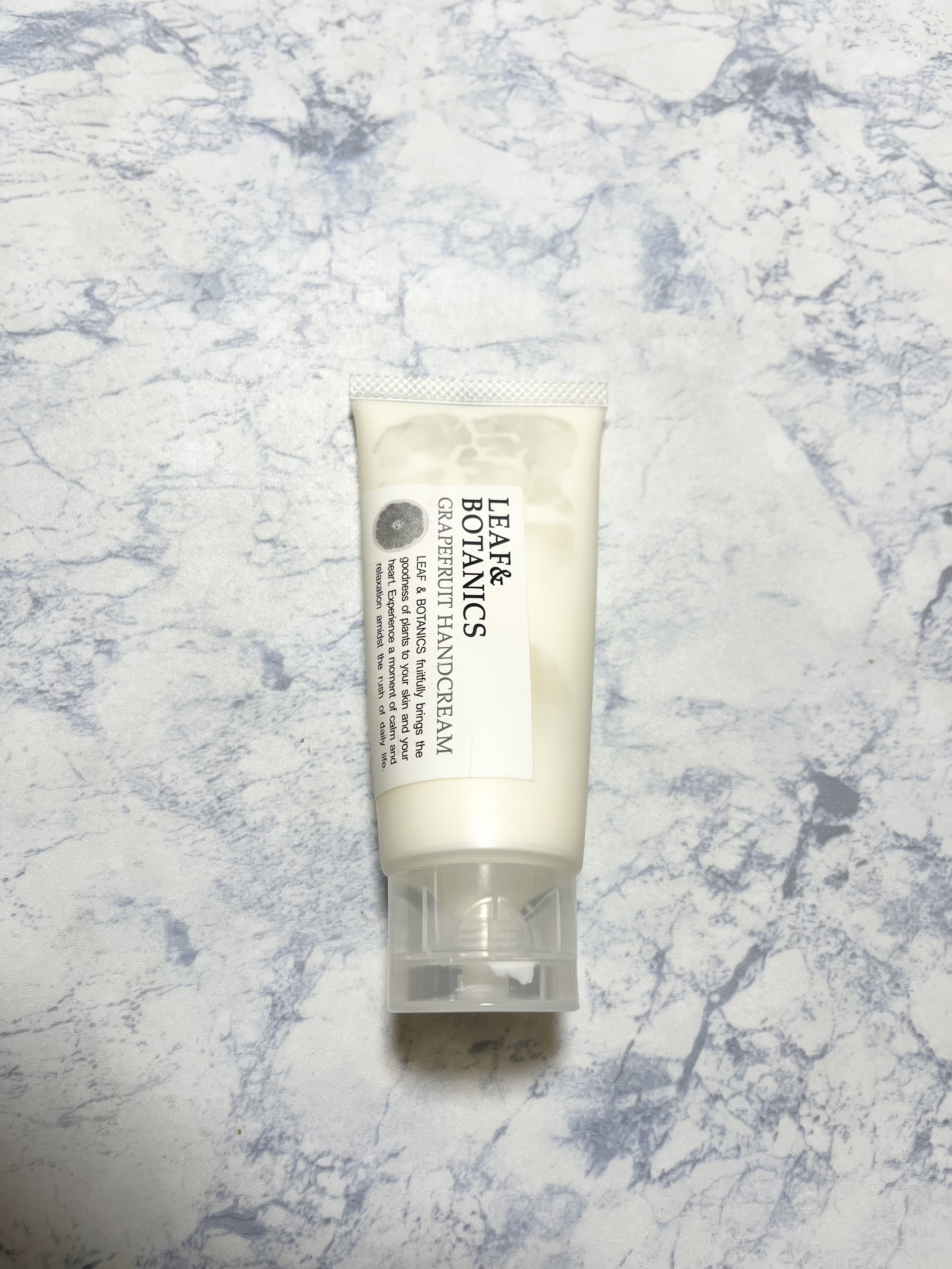 ハンドクリーム グレープフルーツ/LEAF＆BOTANICS /ハンドクリームを使ったクチコミ（1枚目）