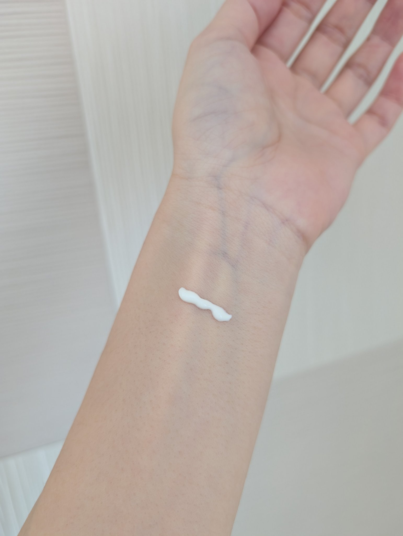 ヒアルーシカ ウォーターフィット サンセラム/SKIN1004/日焼け止めローションを使ったクチコミ（3枚目）