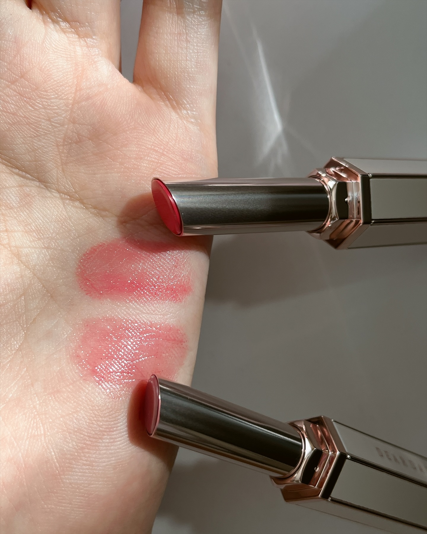 リップアルアグロウシャイン/DEAR DAHLIA/口紅を使ったクチコミ（2枚目）