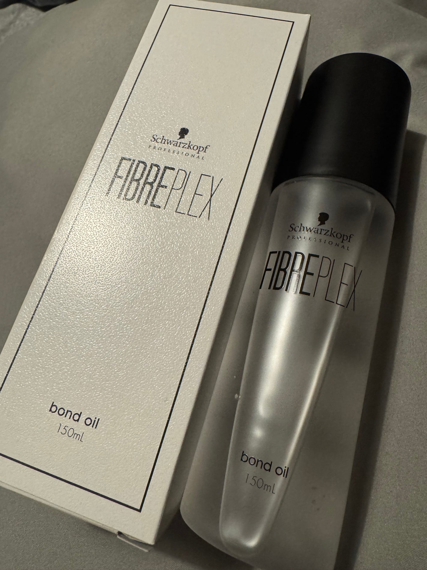 ファイバープレックス ボンドオイル/シュワルツコフ プロフェッショナル/ヘアオイルを使ったクチコミ(1枚目)