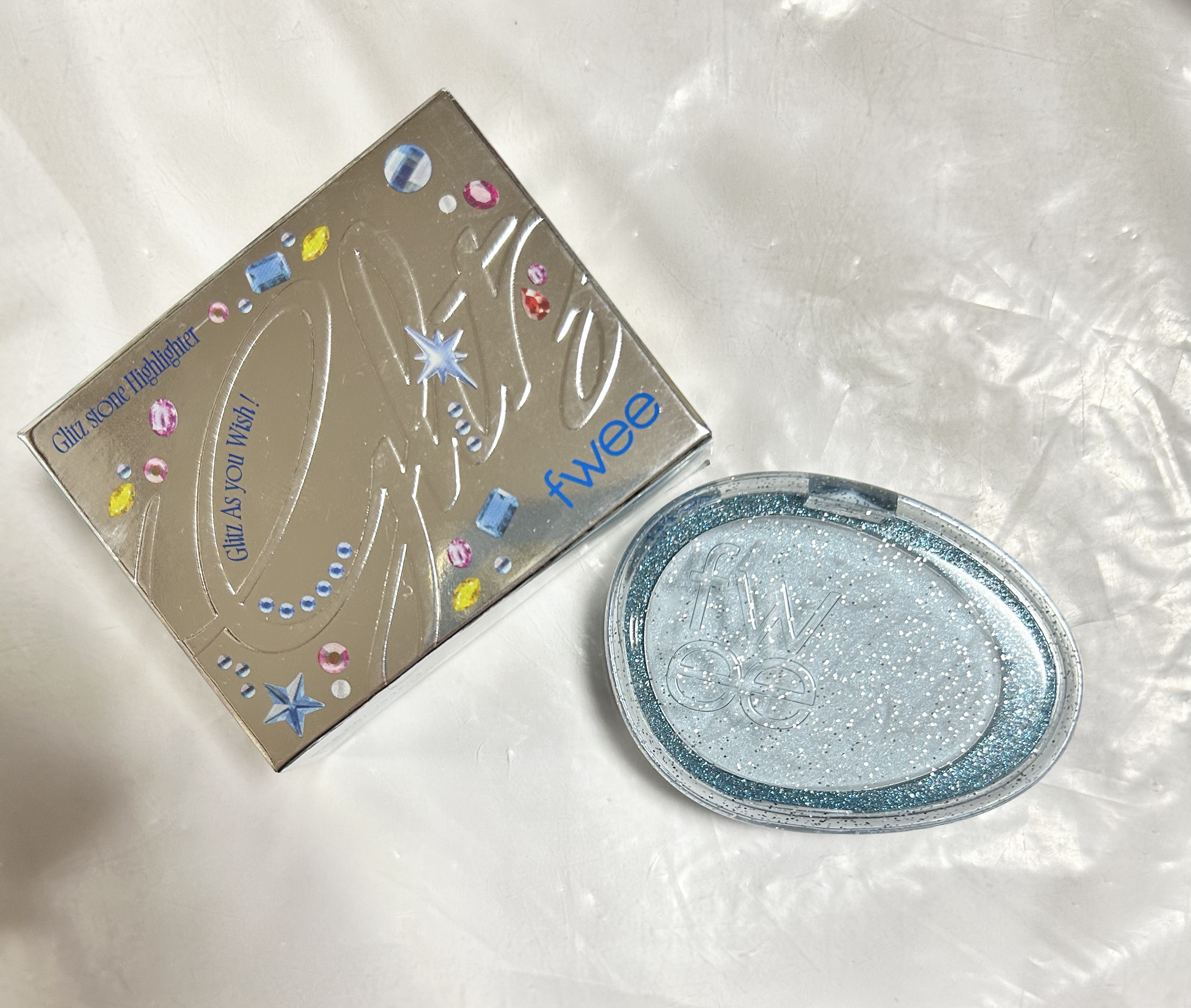 フィー グリッツストーンハイライター HL03 マリンベイビー/fwee/パウダーハイライトを使ったクチコミ（1枚目）