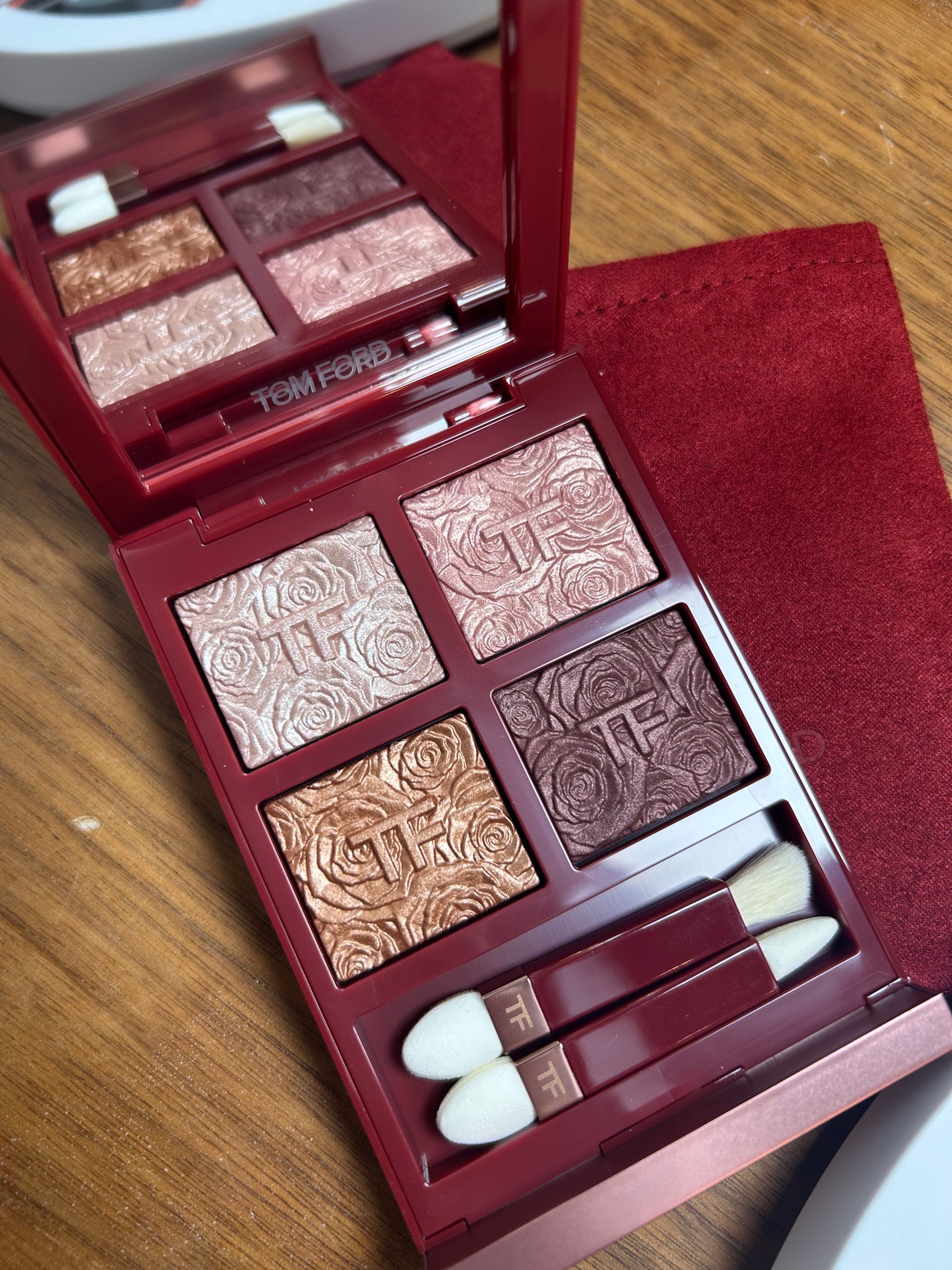 アイ カラー クォード/TOM FORD BEAUTY/アイシャドウパレットを使ったクチコミ(3枚目)