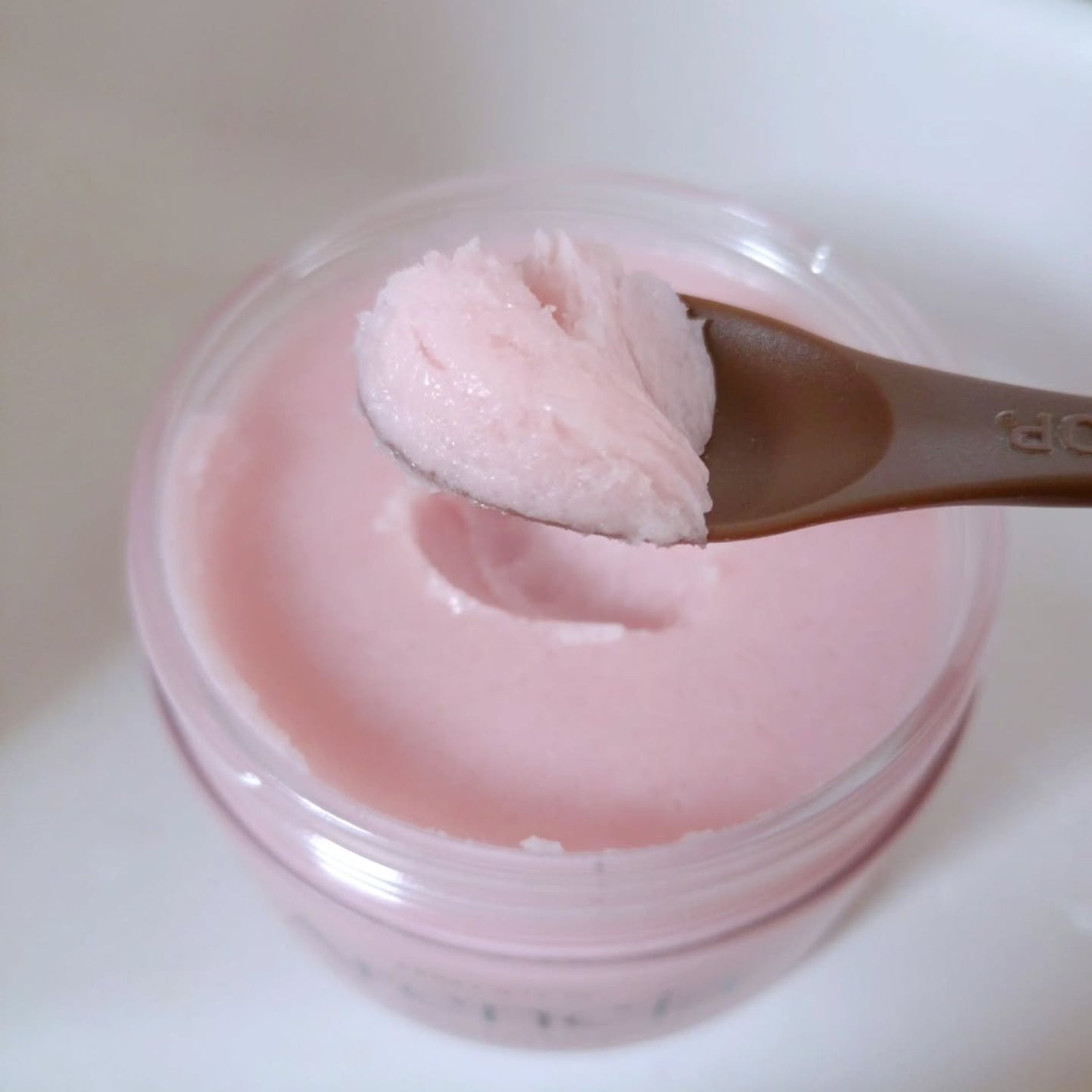 フレッシュクラウドスクラブ ラベンダー&ペア/アレンシア/ボディスクラブを使ったクチコミ(3枚目)