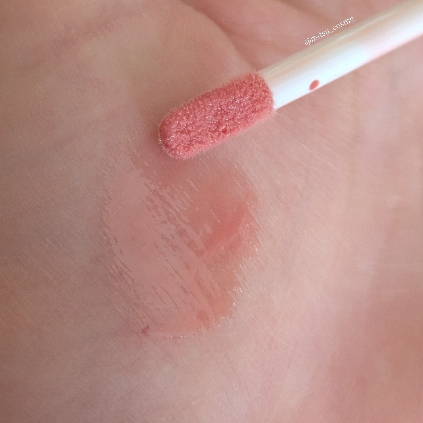 エッセンス リッププランパー/Visée/リッププランパーを使ったクチコミ（2枚目）