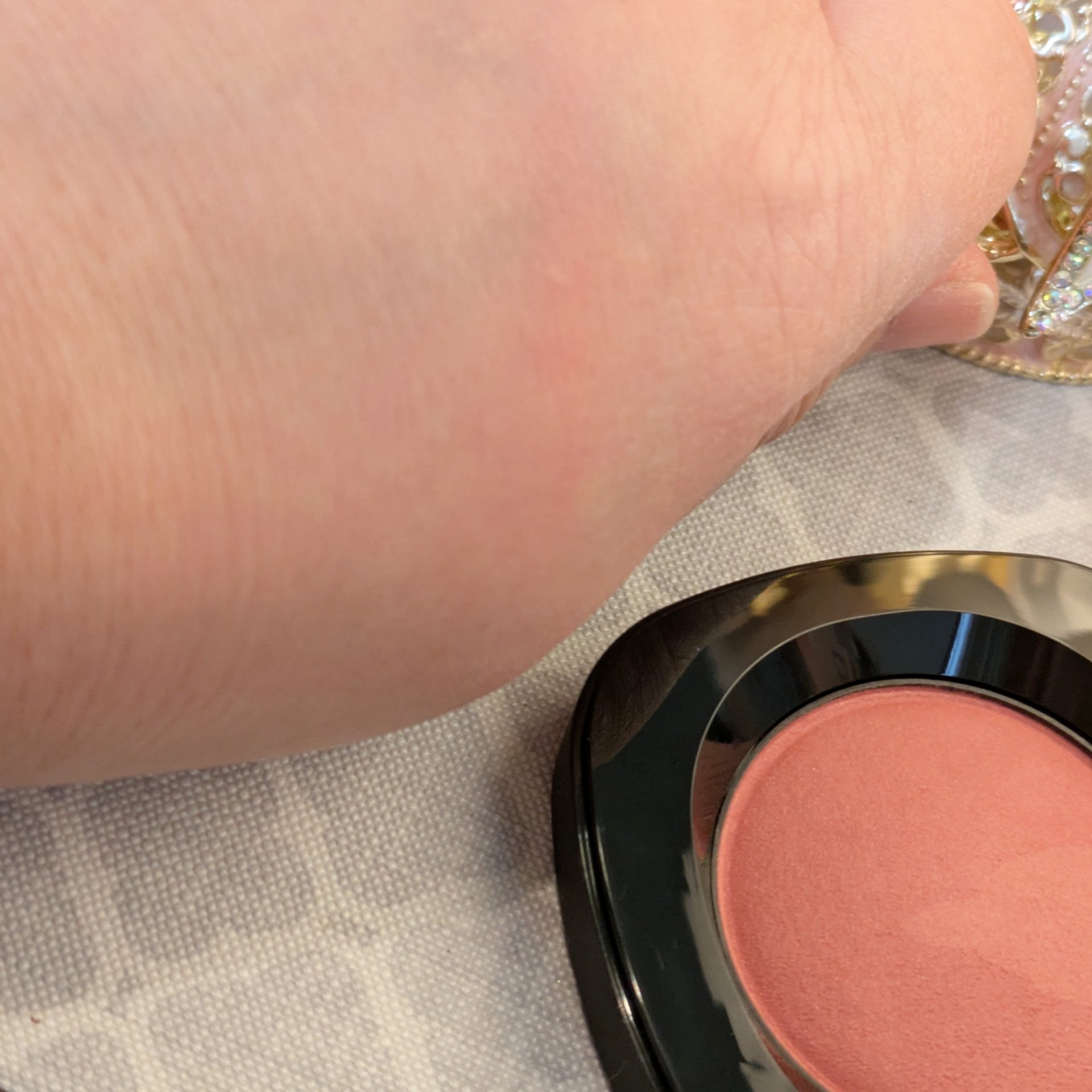 クリーム ブラッシュ 855/DECORTÉ/ジェル・クリームチークを使ったクチコミ（3枚目）