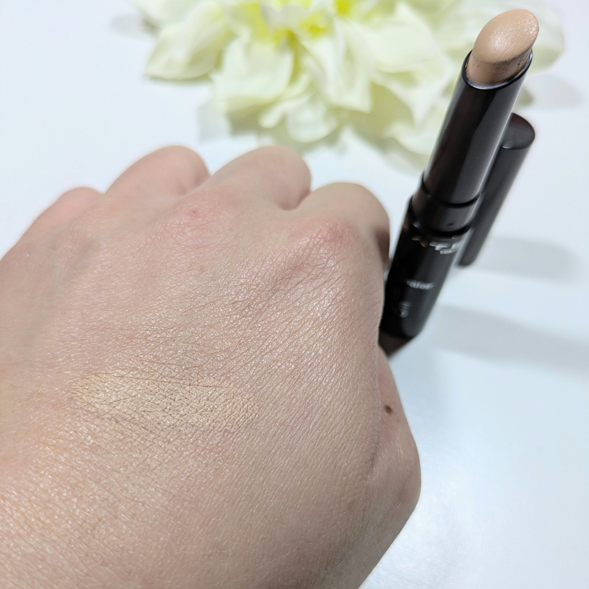 KATE スティックコンシーラーAのクチコミ「KATE　スティックコンシーラーA　ナチュラルベージュ


少し硬めのテクスチャで肌に密着し崩.....」（2枚目）