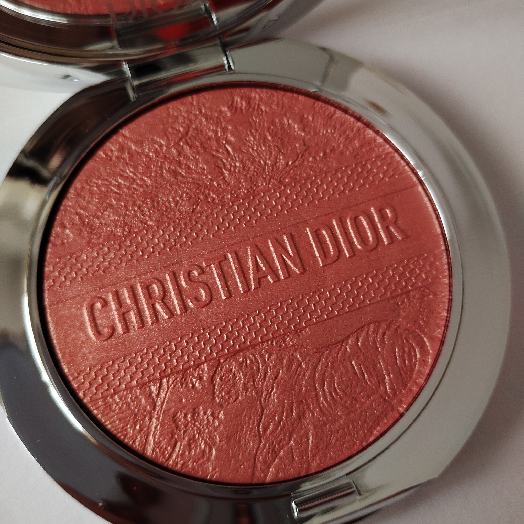 試してみた】Dior ディオールスキン フォーエヴァー グロウ