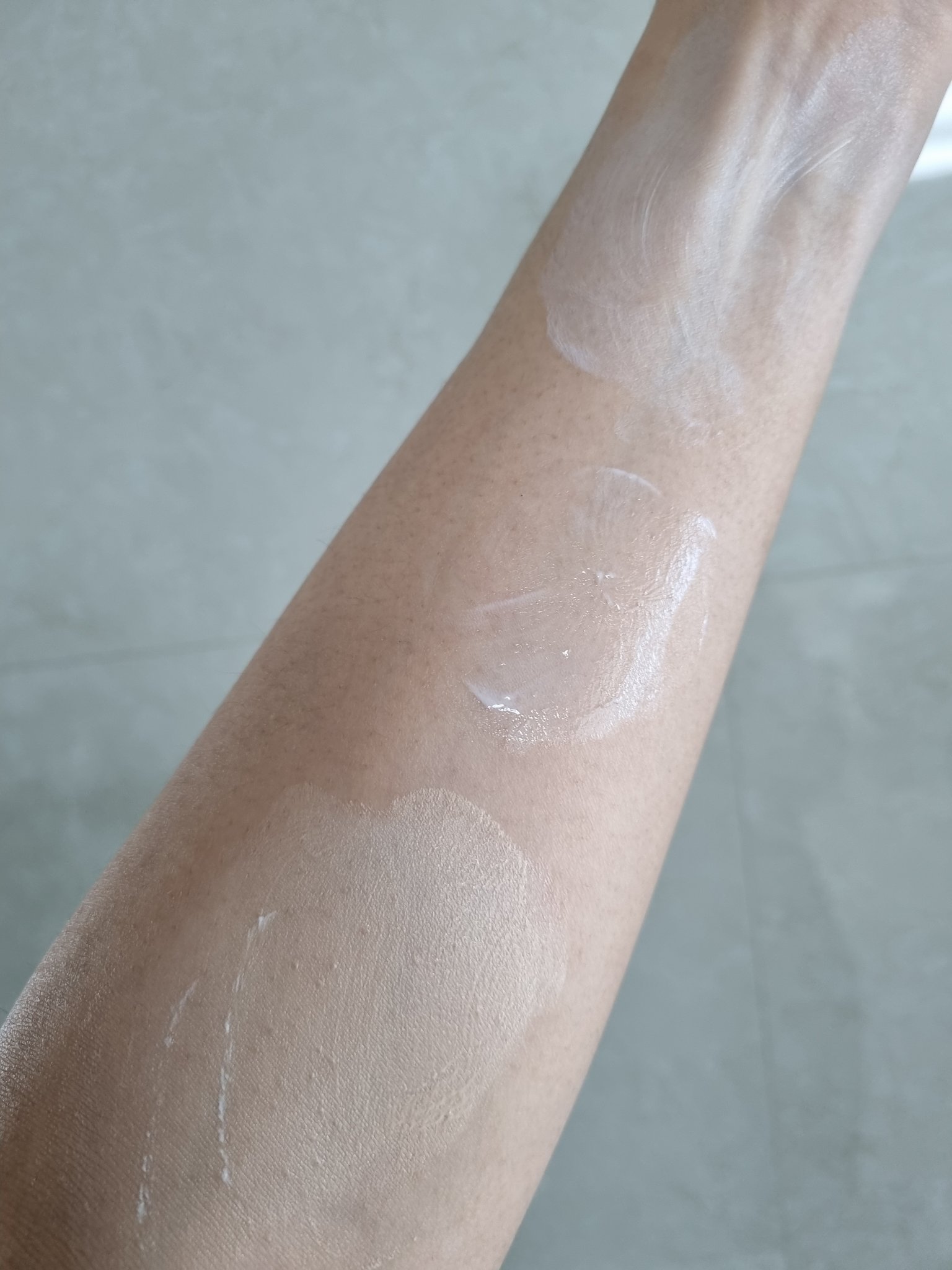 グルタチオンソームCCサンクリームトーニングチューブ/Abib /CCクリームを使ったクチコミ（3枚目）