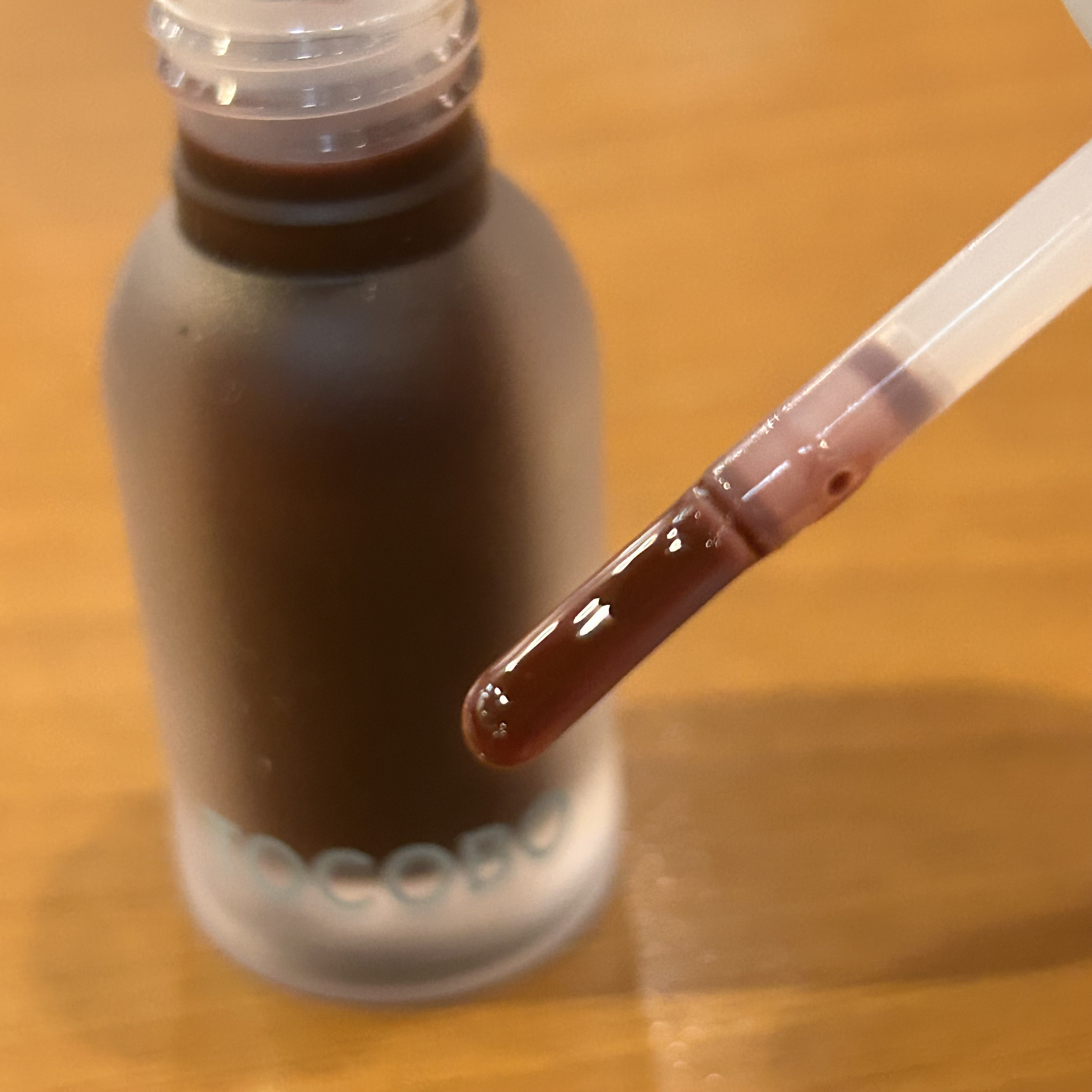 ジューシーベリープランピングリップオイル/TOCOBO/リップグロスを使ったクチコミ（3枚目）