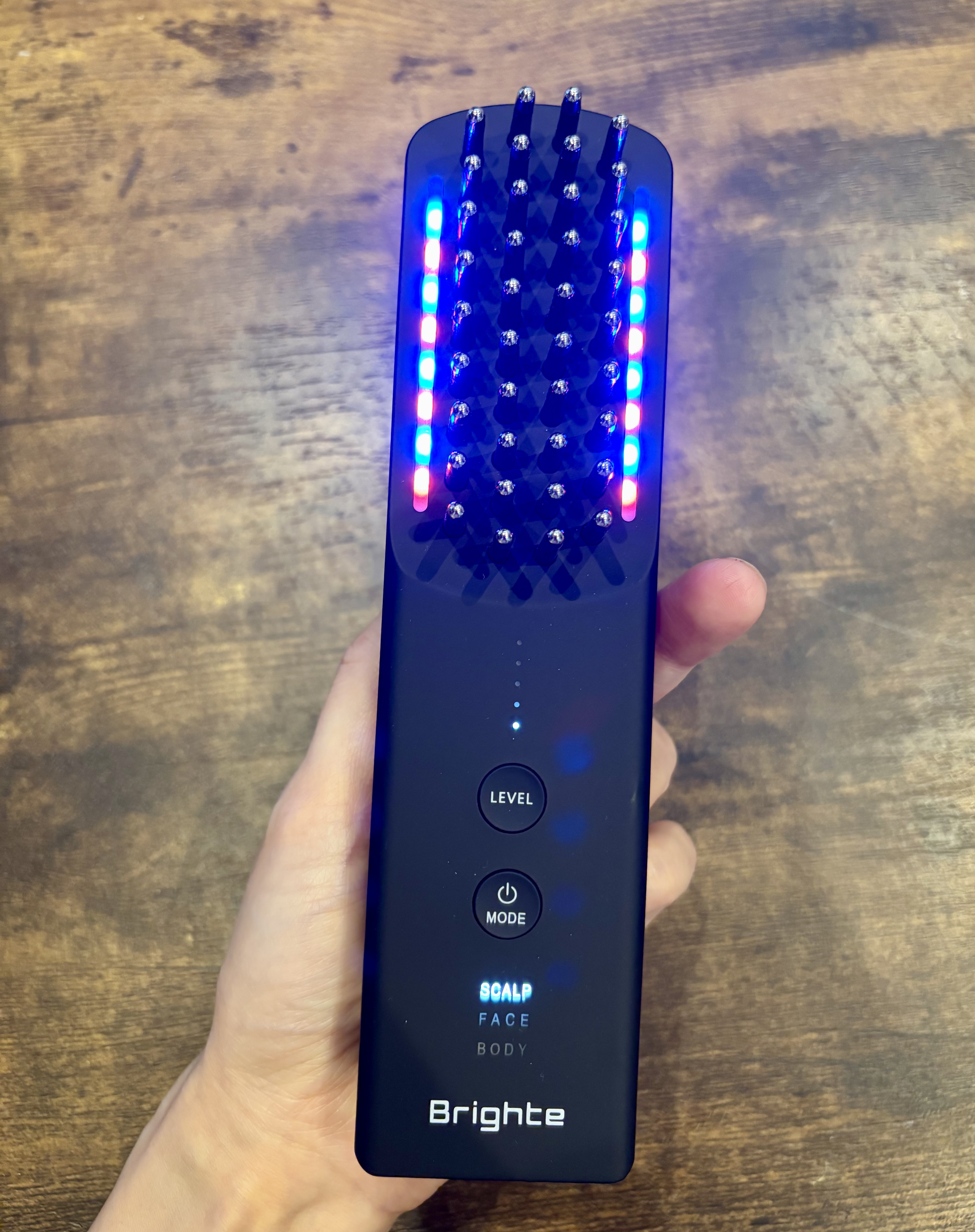 ELEKI BRUSH＋/Brighte/美顔器・マッサージを使ったクチコミ（2枚目）