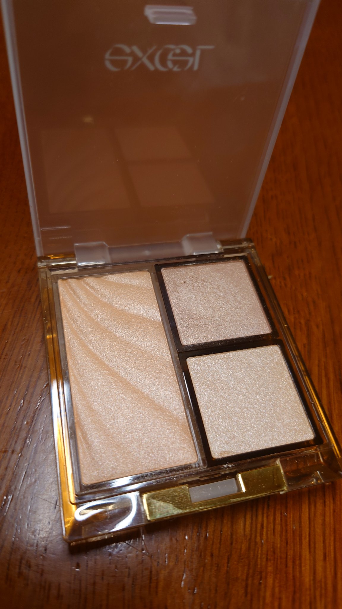 ドレープド シマーグロウ/excel/パウダーハイライトを使ったクチコミ（1枚目）