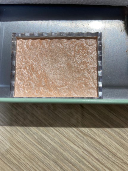 さんかく on LIPS 「セザンヌ パールグロウハイライト 01シャンパンベージュ660..」(1枚目)