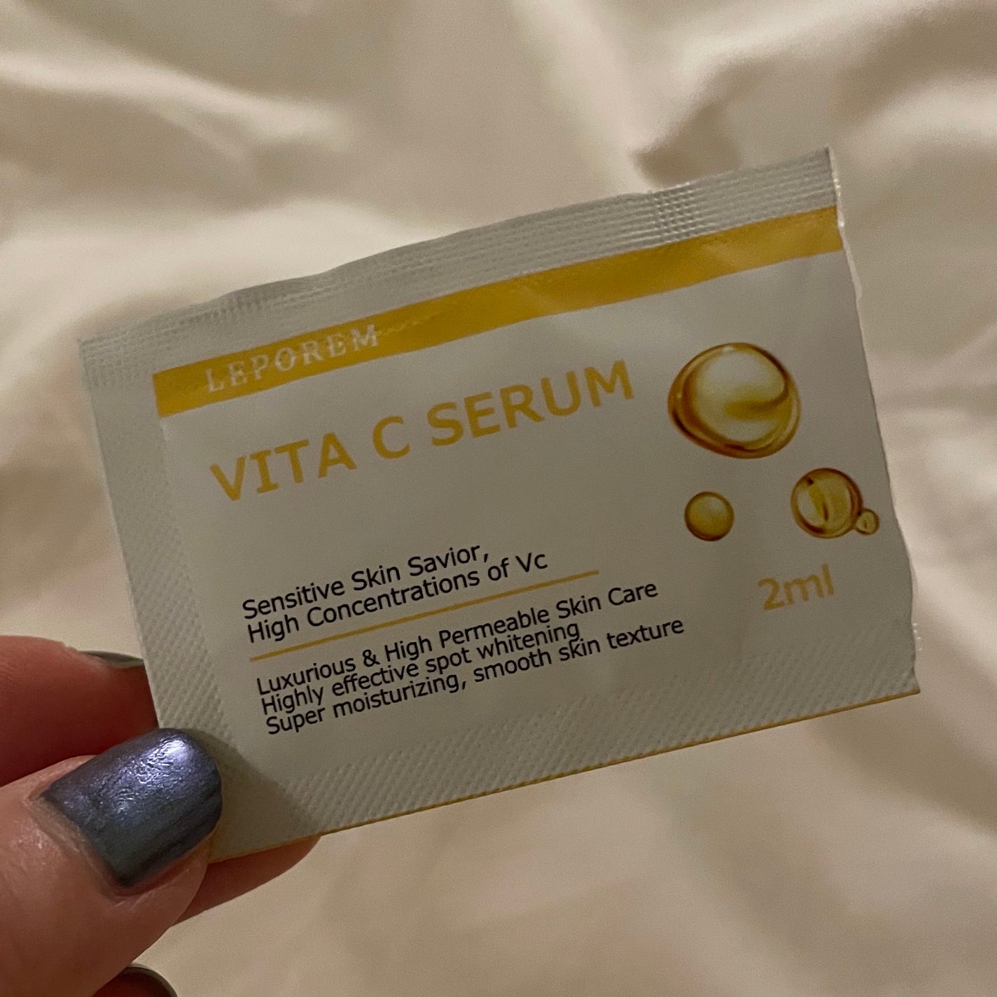 毛穴美容液 VITA.C.SERUM/LEPOREM/美容液を使ったクチコミ(1枚目)