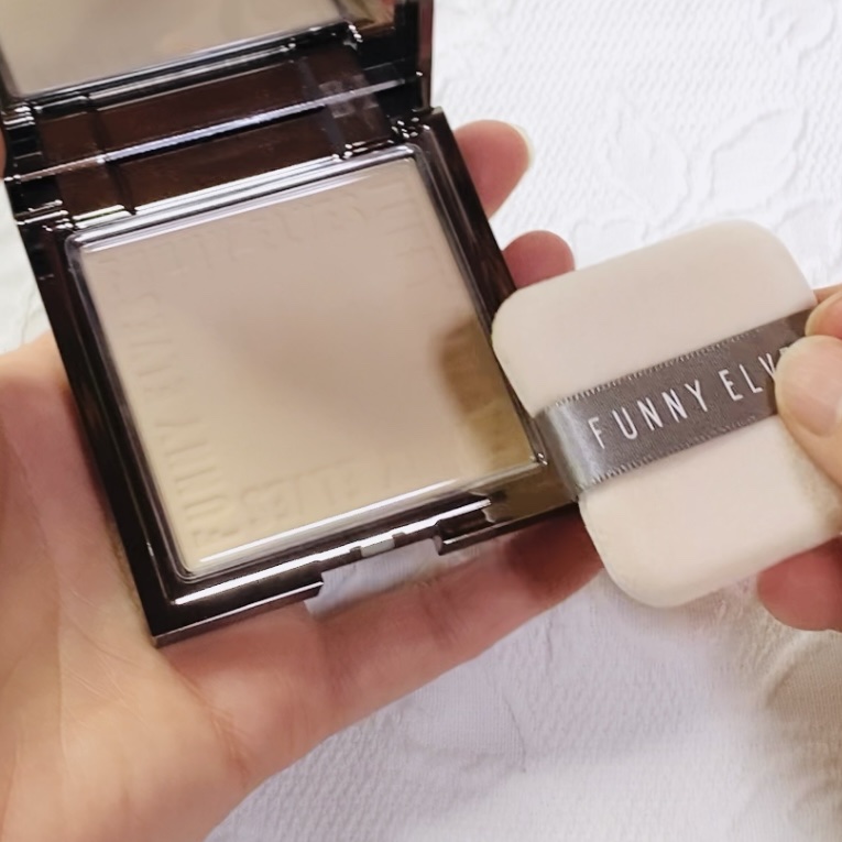 ソフトマットプレストパウダー/FUNNY ELVES方里/プレストパウダーを使ったクチコミ（3枚目）