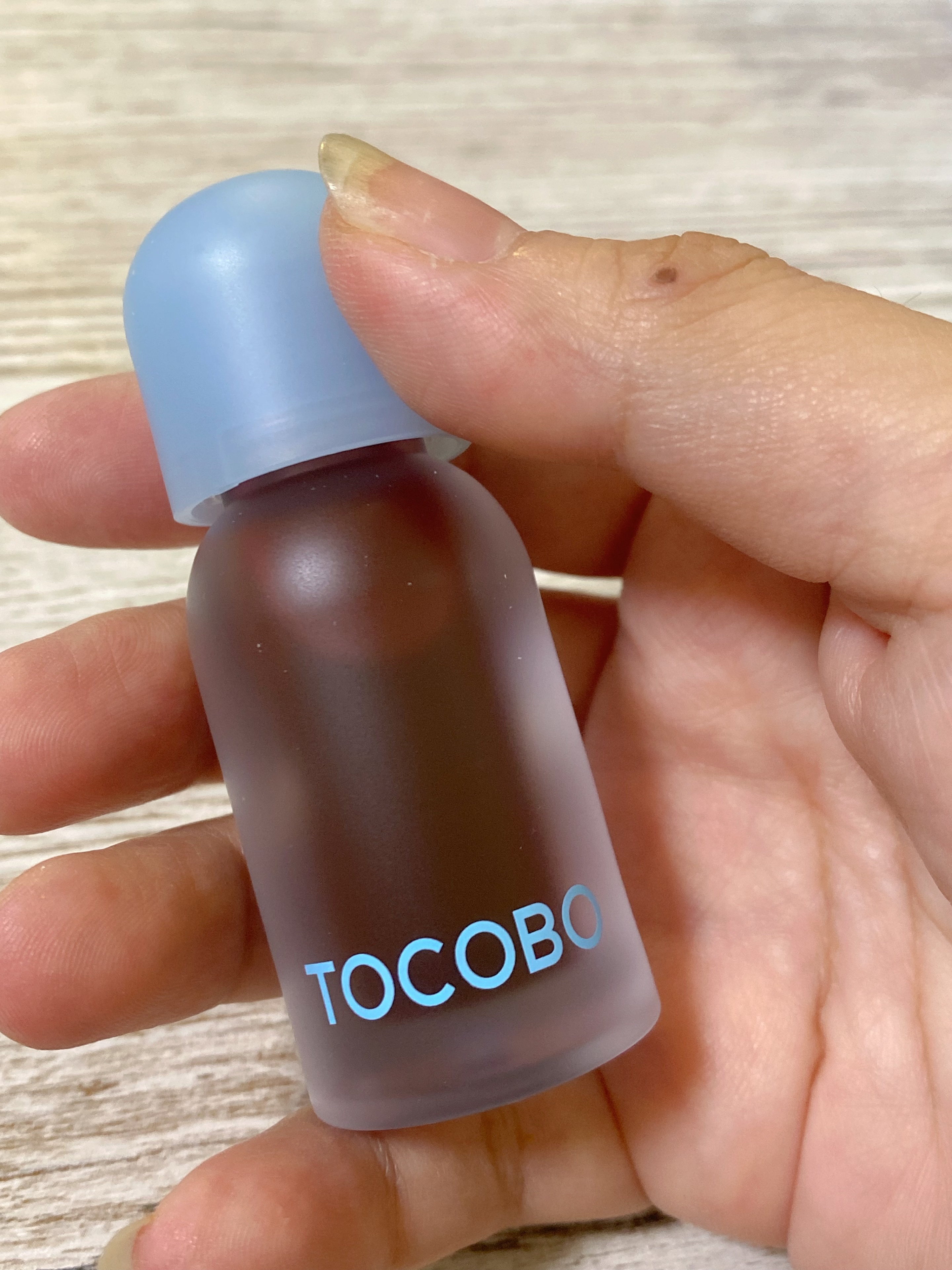 ジューシーベリープランピングリップオイル/TOCOBO/リップグロスを使ったクチコミ（3枚目）