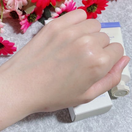 パフュームハンドクリーム ホワイトムスク&アンバー/LAVOIR/ハンドクリームを使ったクチコミ(4枚目)