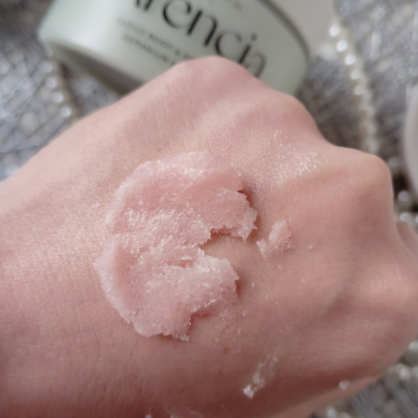 フレッシュクラウドスクラブ ラベンダー&ペア/アレンシア/ボディスクラブを使ったクチコミ(3枚目)