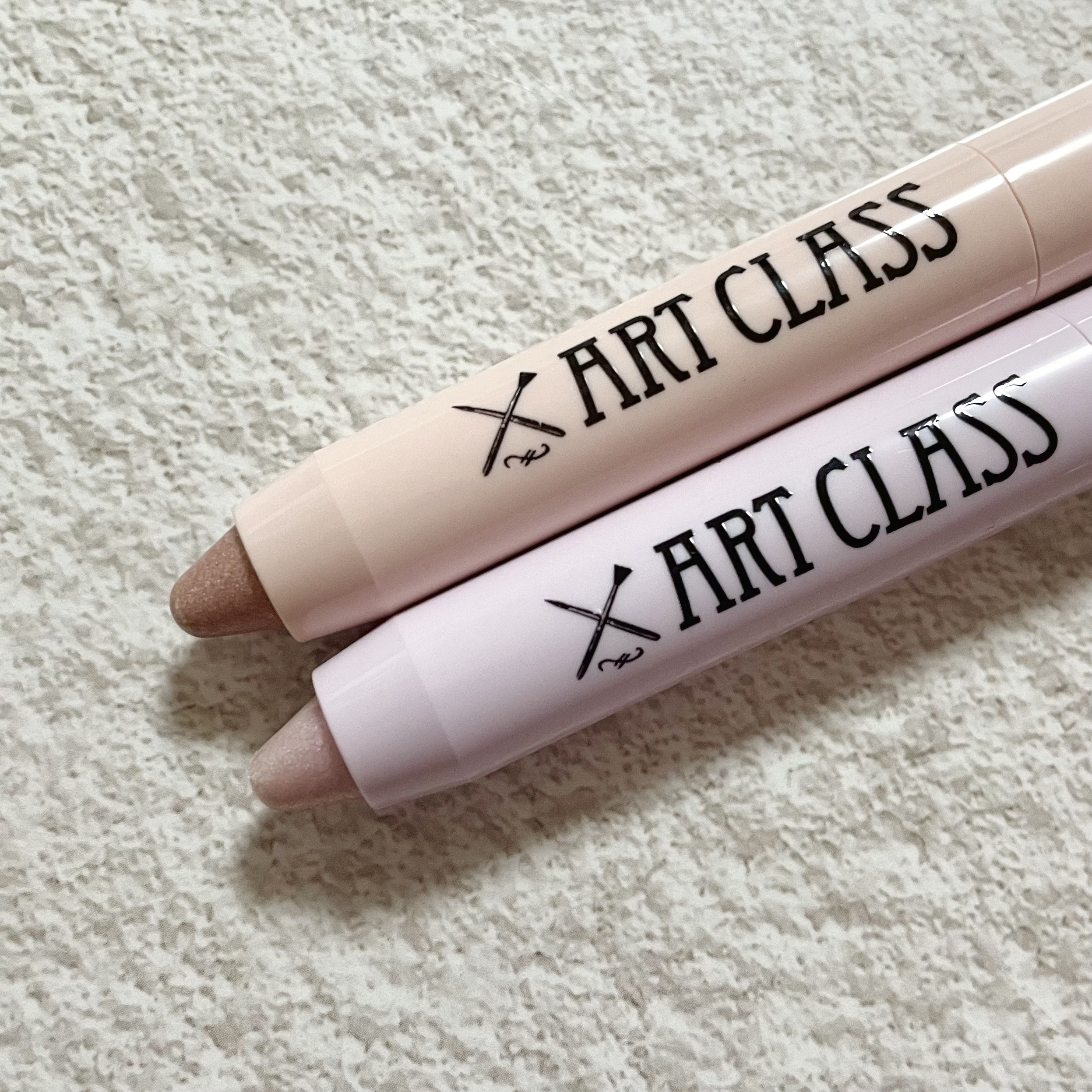 アートクラス アイグリッツ/too cool for school/スティックアイシャドウを使ったクチコミ（1枚目）