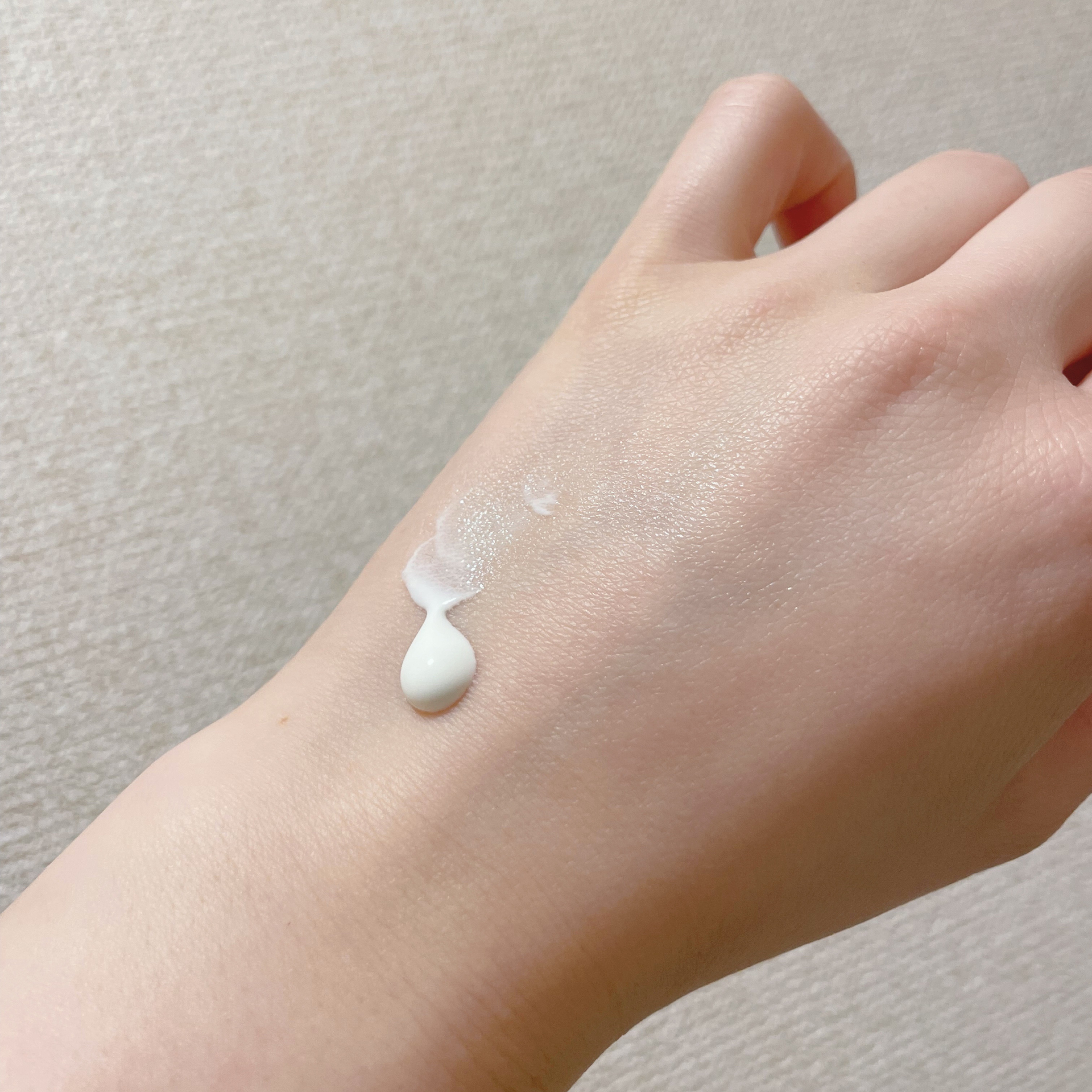 サンカットR パーフェクトUV エッセンス/サンカット®/日焼け止めローションを使ったクチコミ（2枚目）