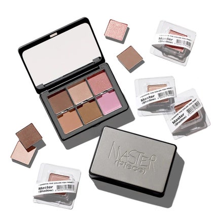 One by genuine magnetic eye shadow / Tooq