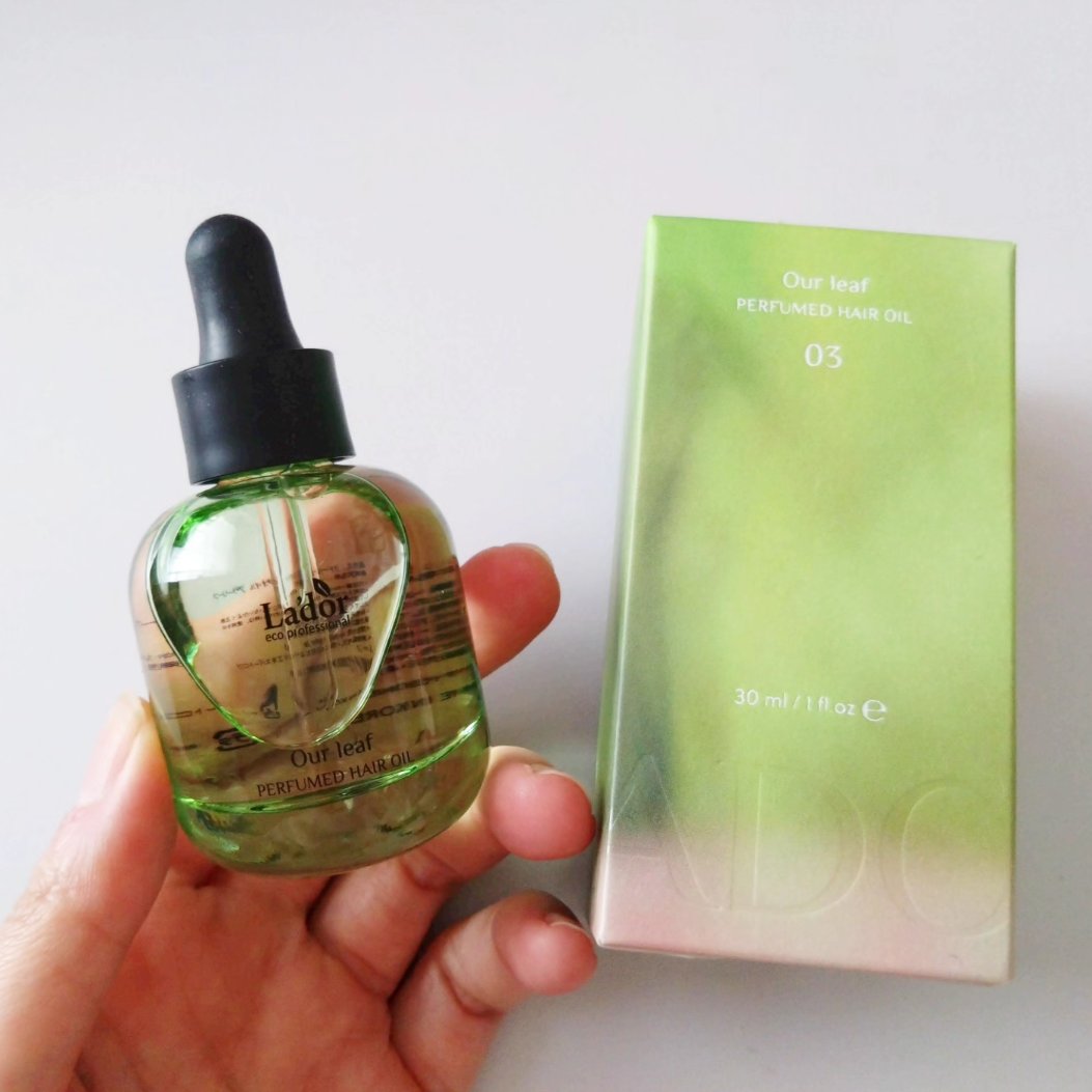 パフュームヘアオイル アワーリーフ/La'dor/ヘアオイルを使ったクチコミ（2枚目）