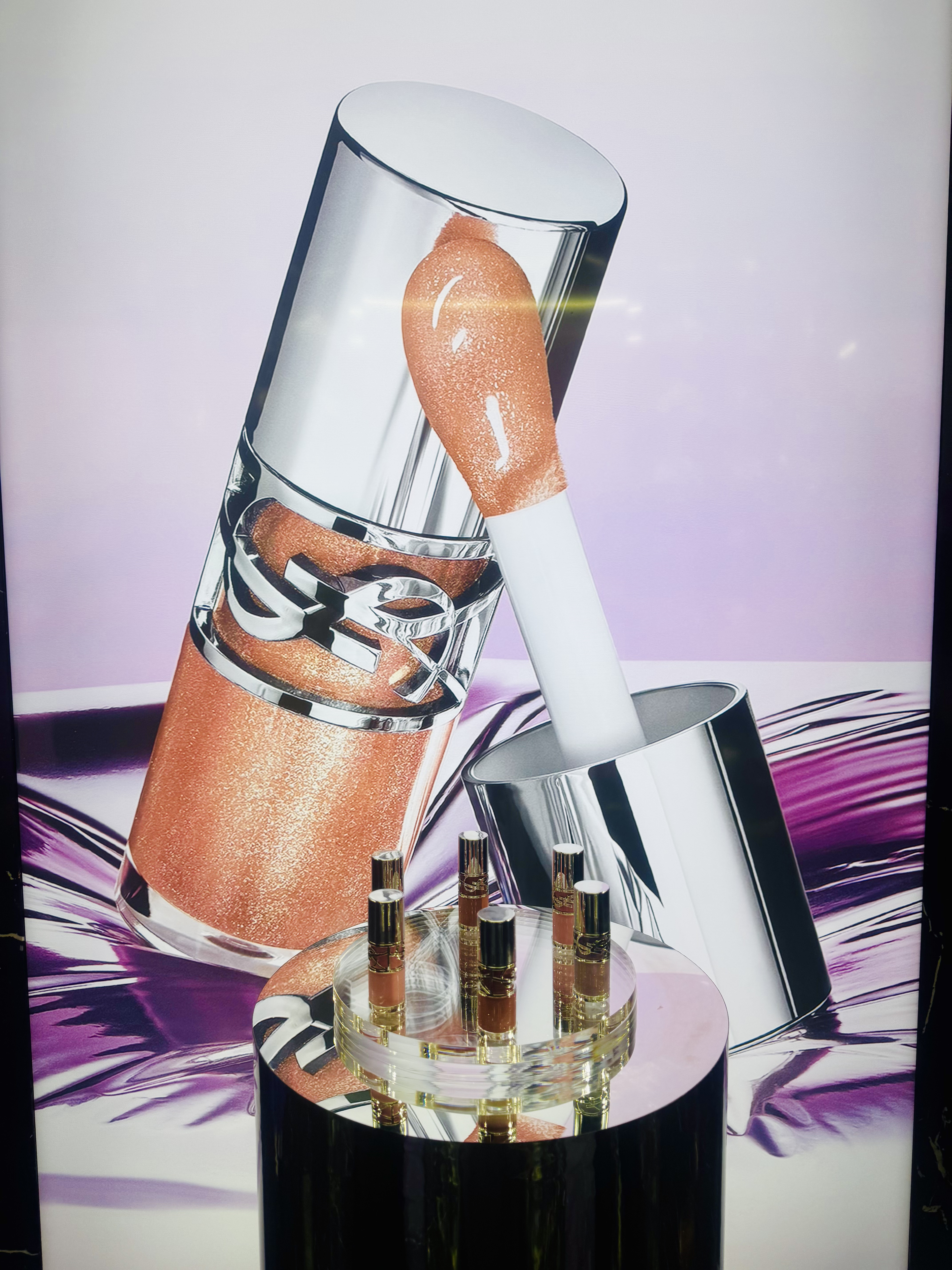 YSL ラブシャイン キャンディグレーズ/YVES SAINT LAURENT BEAUTE/口紅を使ったクチコミ（2枚目）