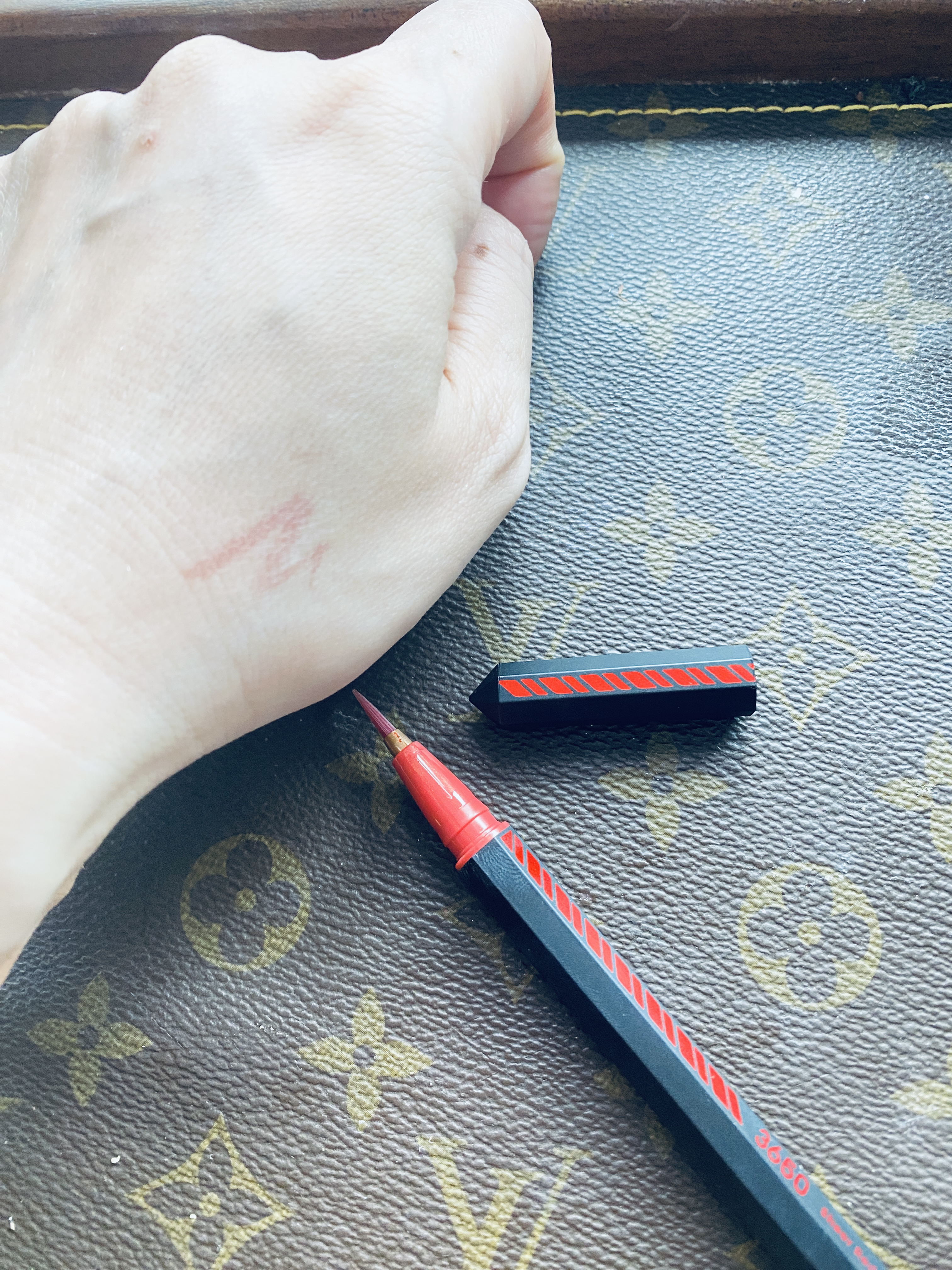 リキッドアイライナー /3650/リキッドアイライナーを使ったクチコミ（3枚目）